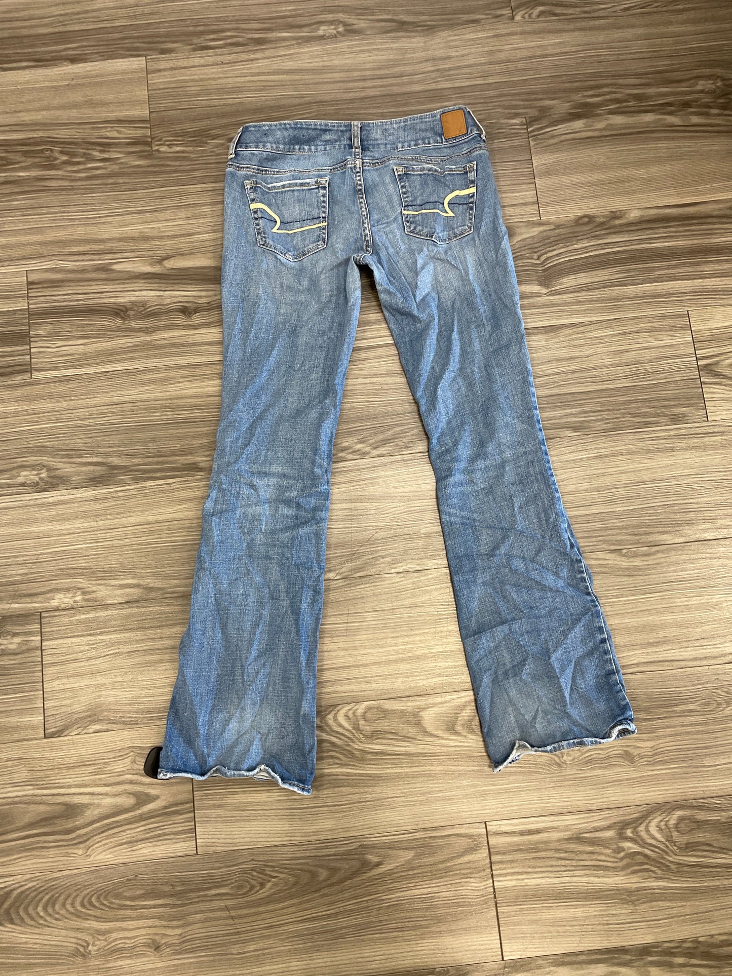 Blue Jeans Boot Cut American Eagle, Size 8