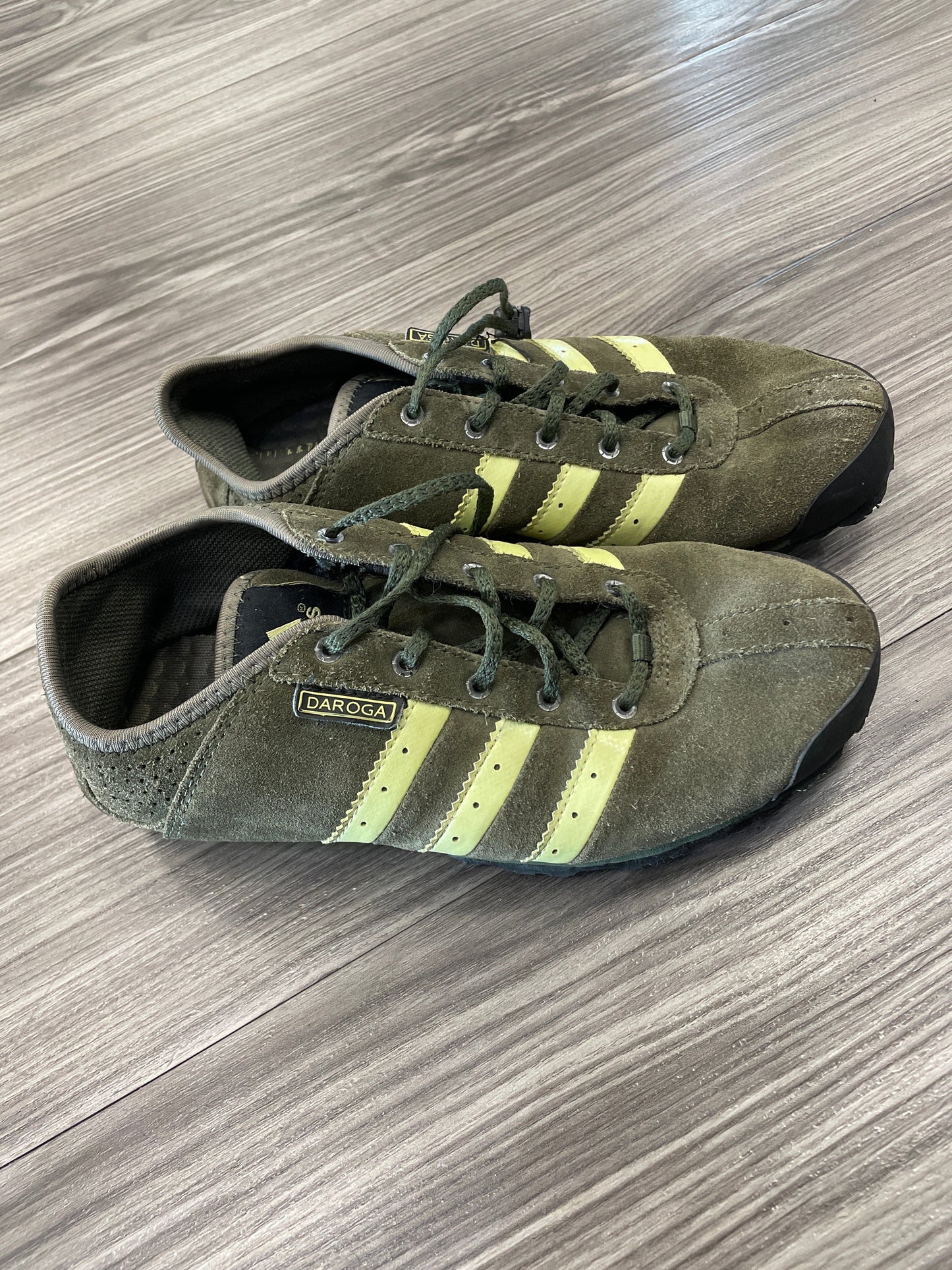 Shoes Athletic By Adidas In Green, Size: 7.5