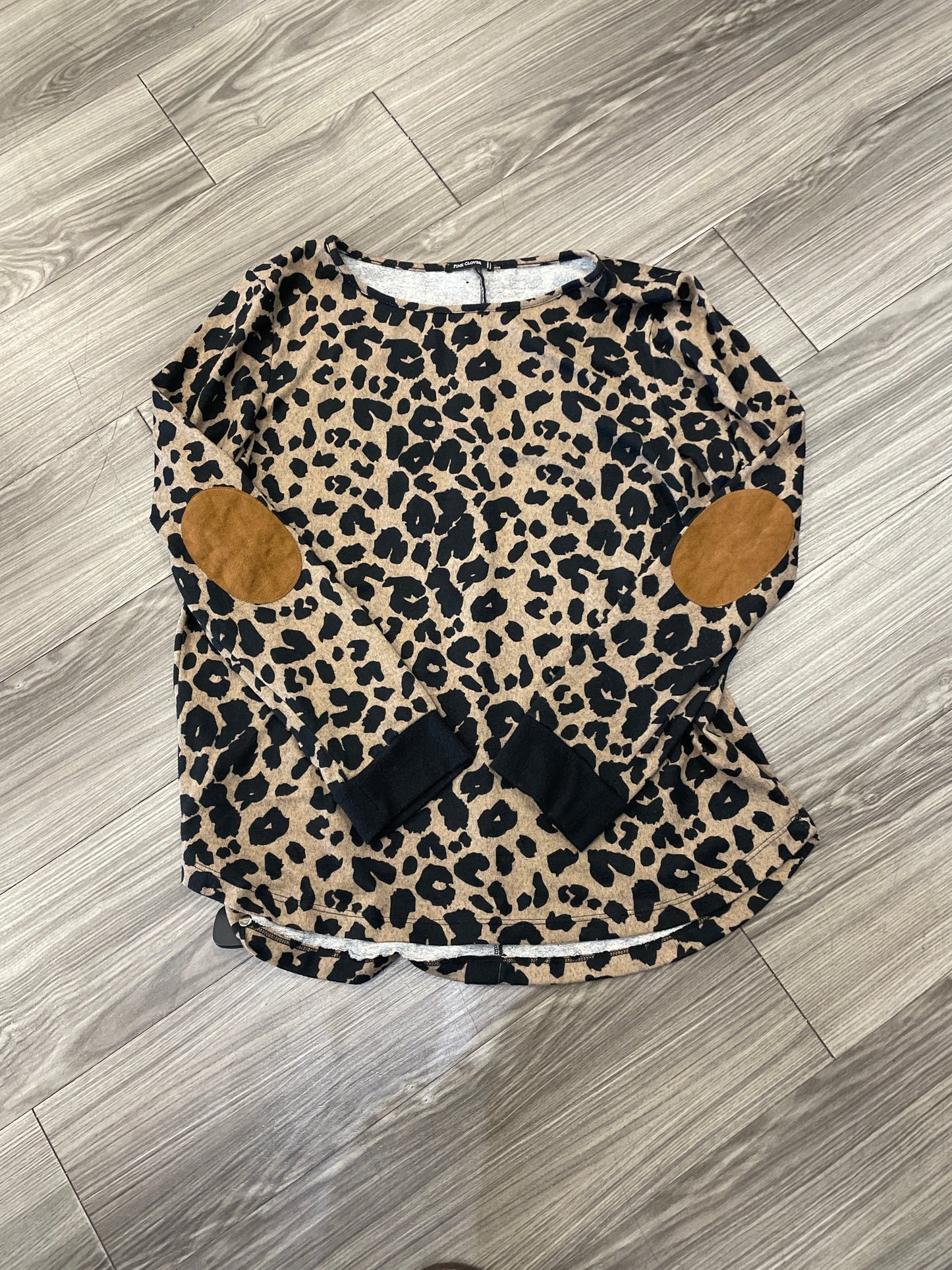 Sweater By Pink Clover In Animal Print, Size: Xxl