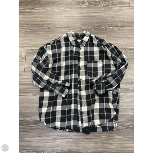 Top Long Sleeve By Universal Thread In Plaid Pattern, Size: M