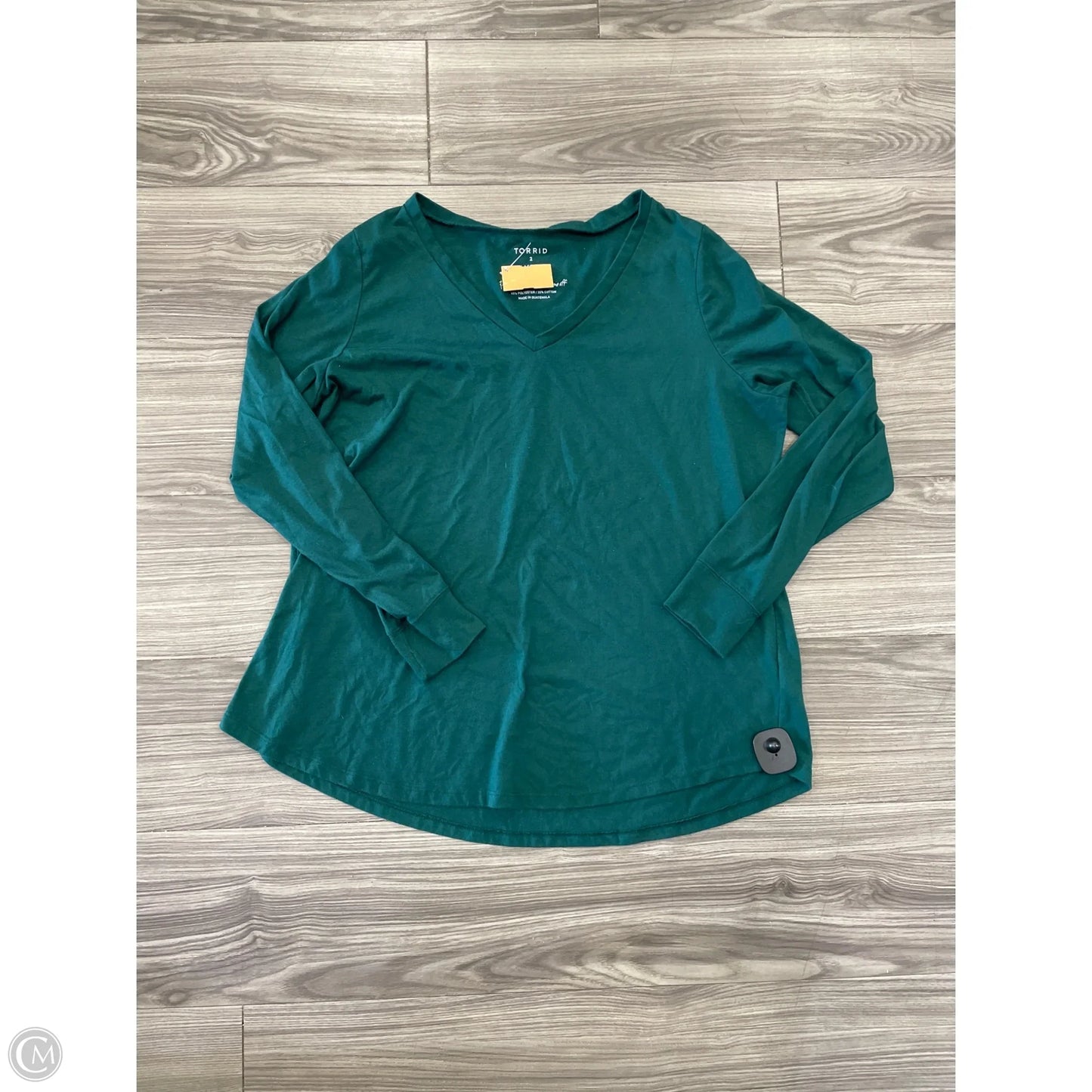 Top Long Sleeve Basic By Torrid In Green, Size: 2x