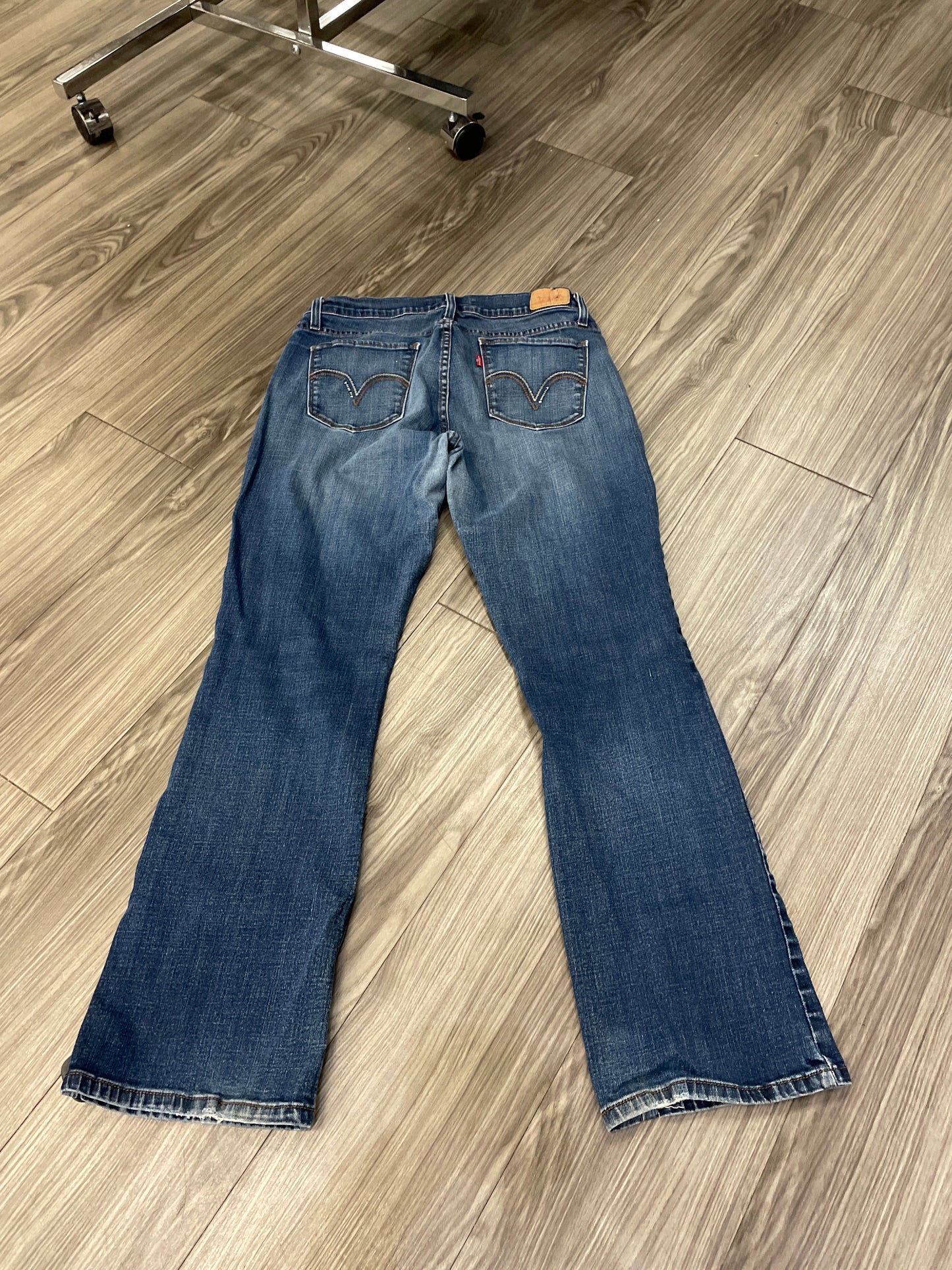 Jeans Boot Cut By Levis In Blue, Size: 12