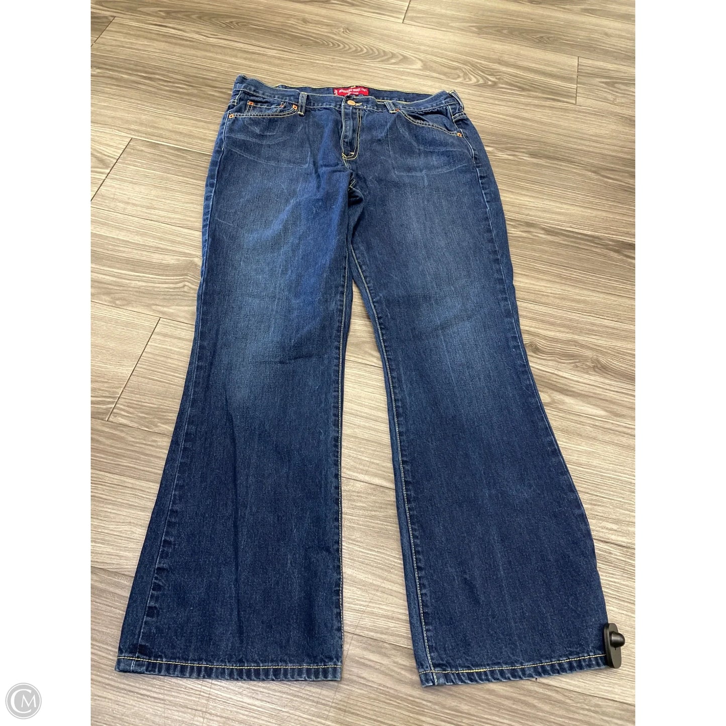 Jeans Boot Cut By Levis In Blue, Size: 16