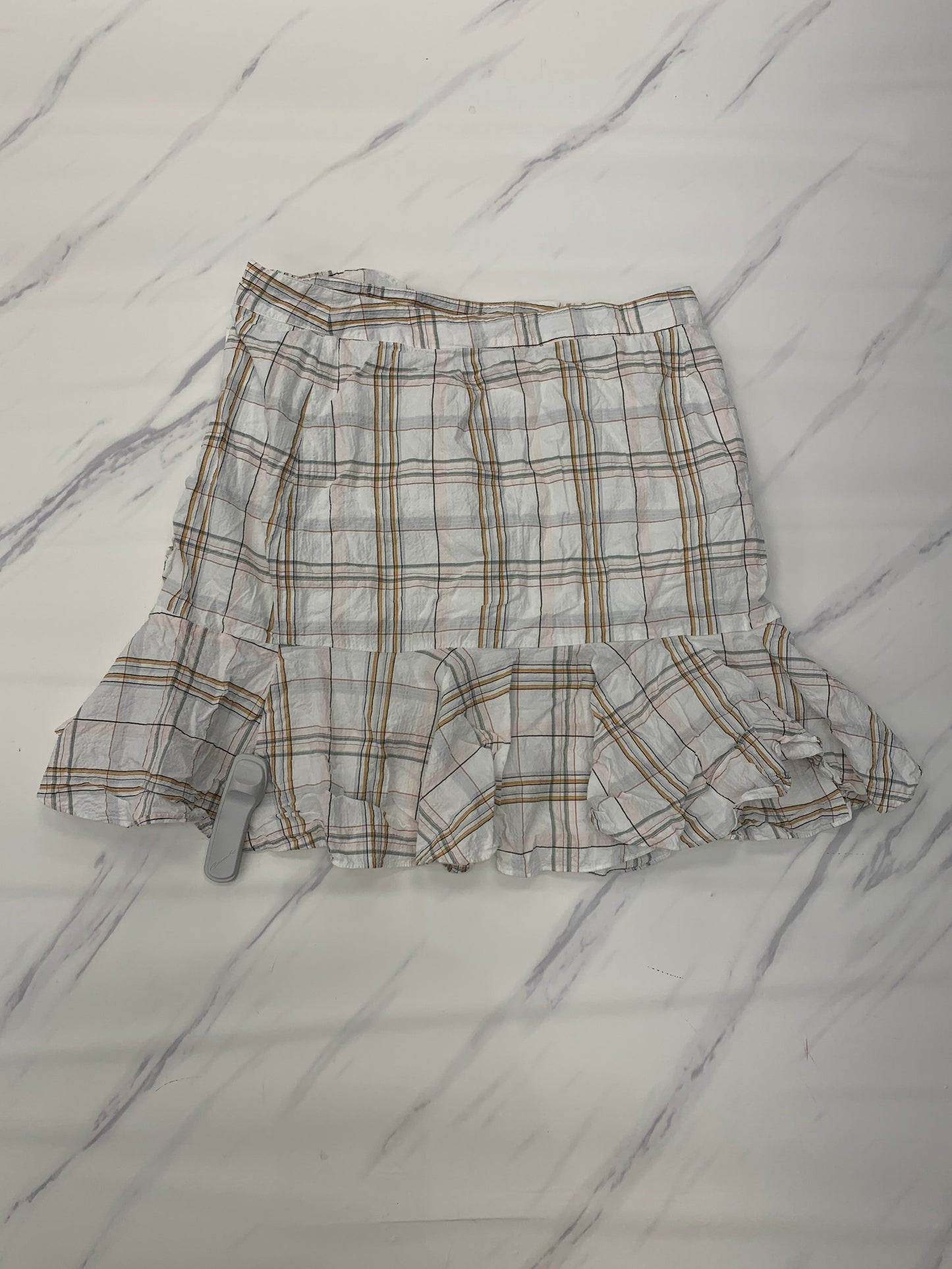 Skirt Designer By Veronica Beard In Plaid Pattern, Size: M