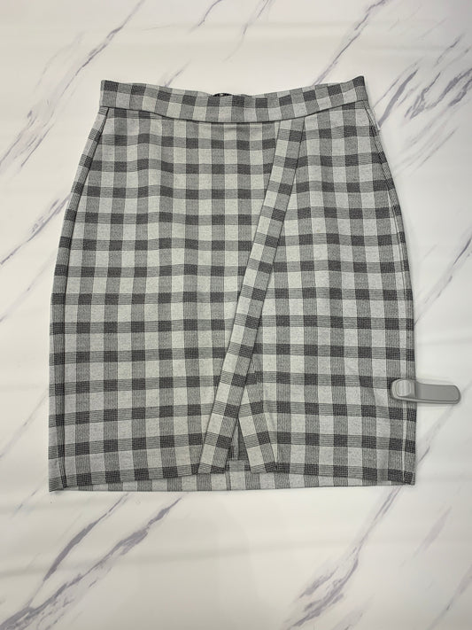 Skirt Mini & Short By Cabi, Size: 8