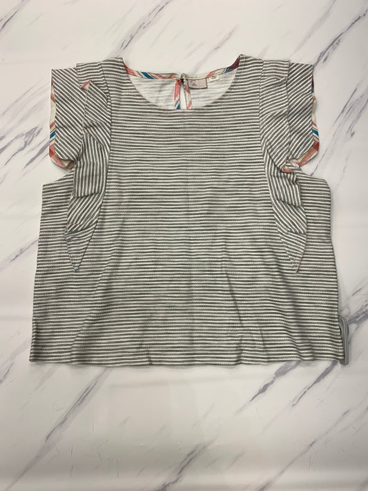 Top Short Sleeve By Pilcro In Grey, Size: M