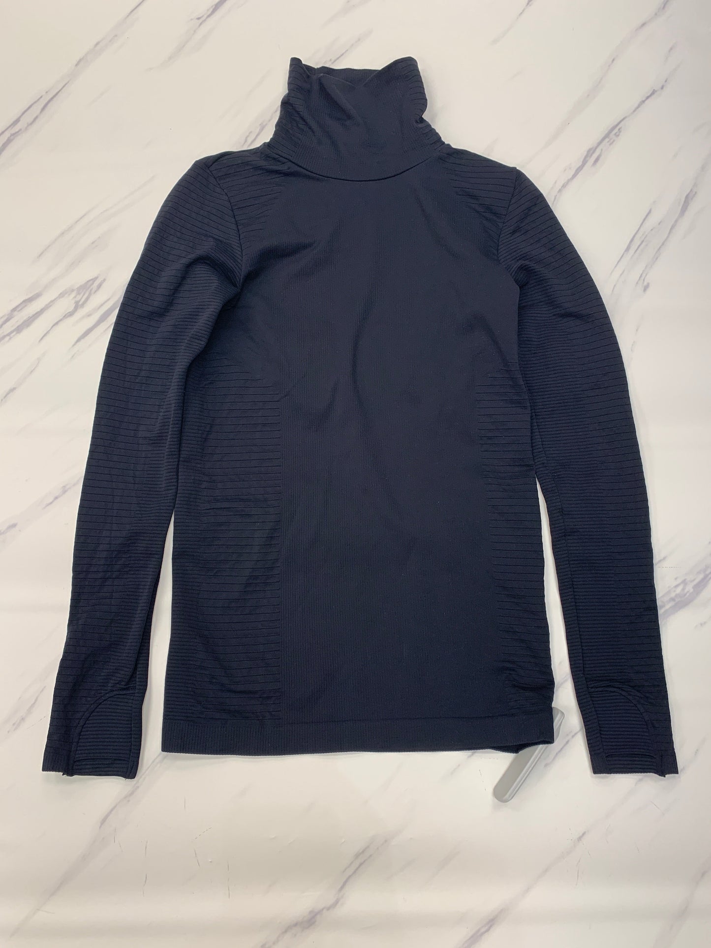 Athletic Top Long Sleeve Collar By Athleta In Black, Size: Xs