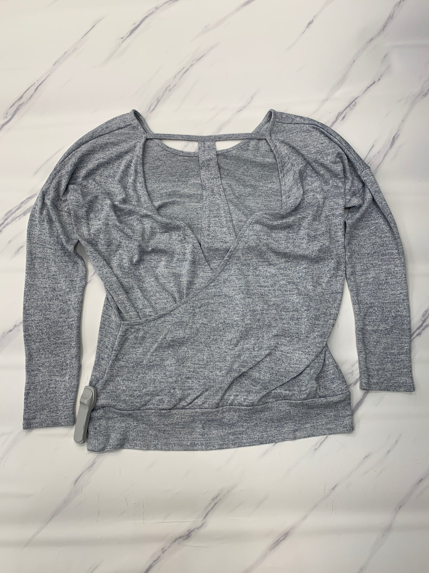 Athletic Top Long Sleeve Crewneck By Athleta In Grey, Size: S