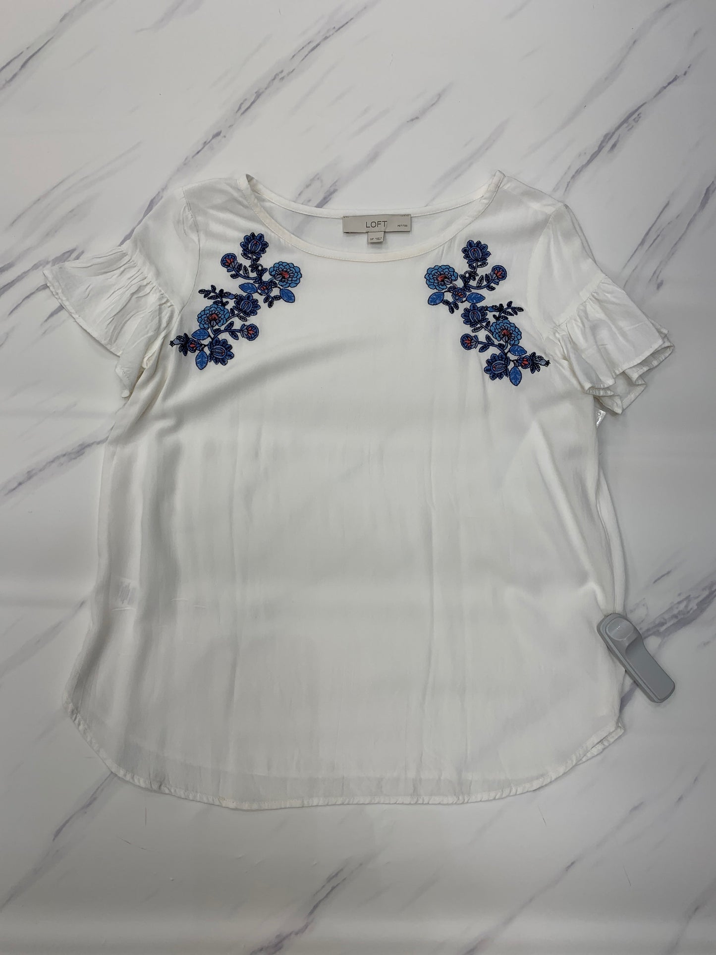 Top Short Sleeve By Loft In White, Size: Petite   Small