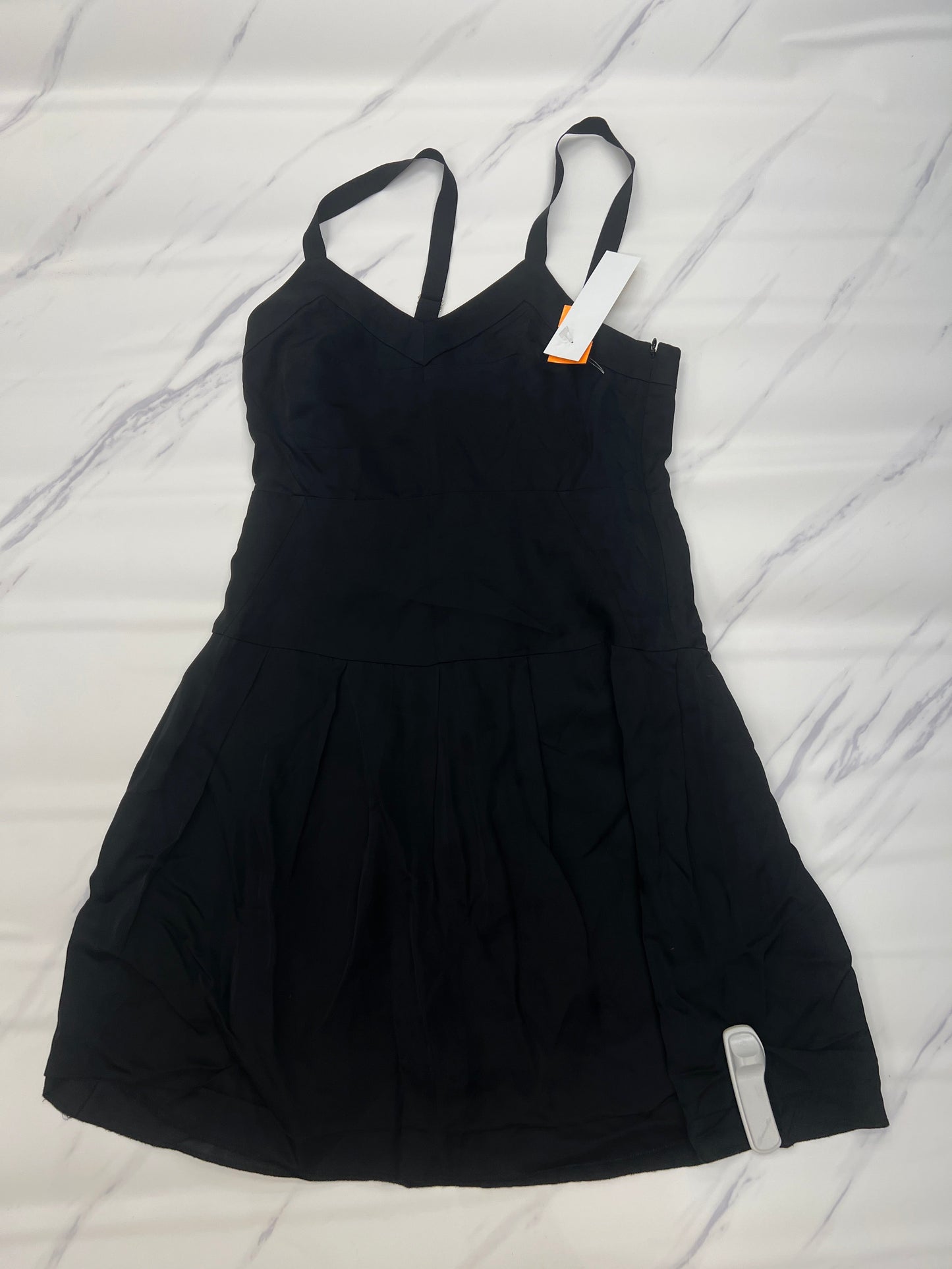 Dress Casual Short By Theory  Size: 2