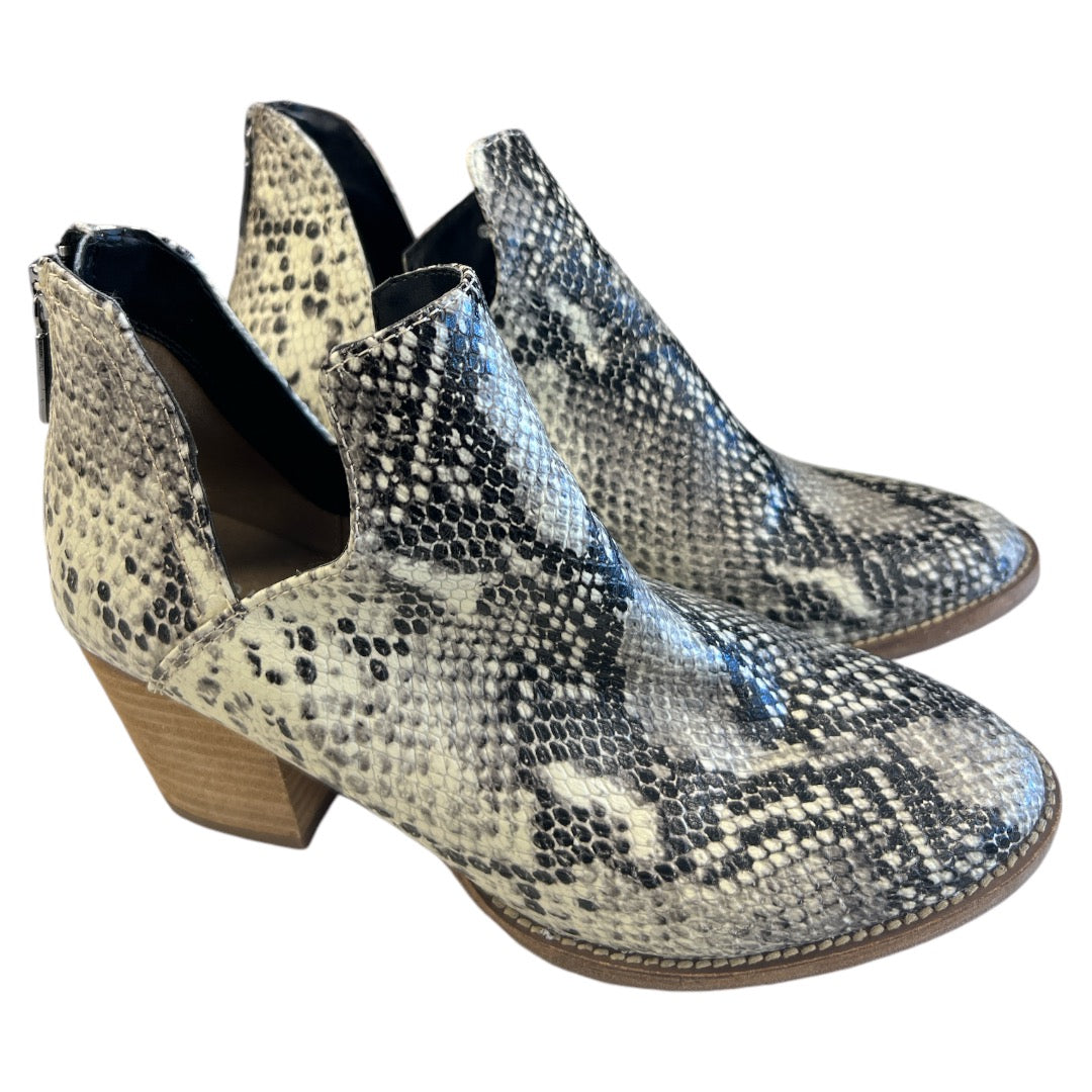 Boots Designer By Blondo In Snakeskin Print, Size: 8.5