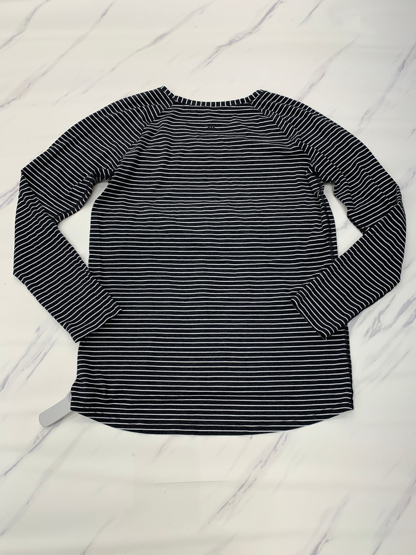 Striped Pattern Athletic Top Long Sleeve Crewneck Lululemon, Size 6