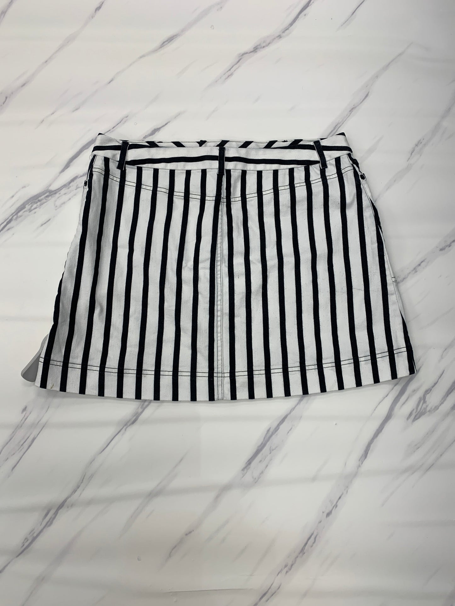 Skirt Mini & Short By Alice + Olivia In Striped Pattern, Size: 12