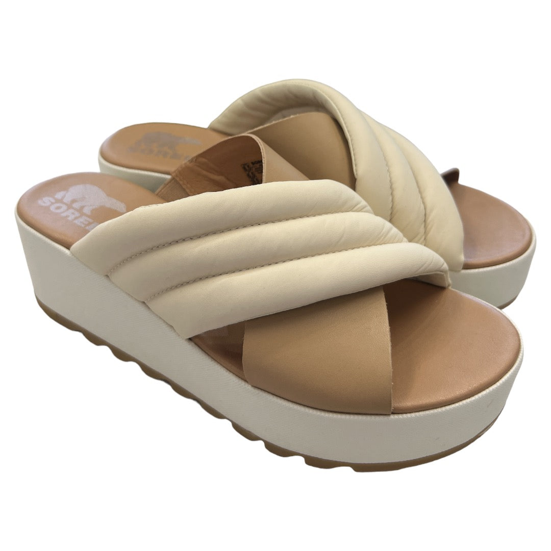 Sandals Flats By Sorel In Tan, Size: 8.5