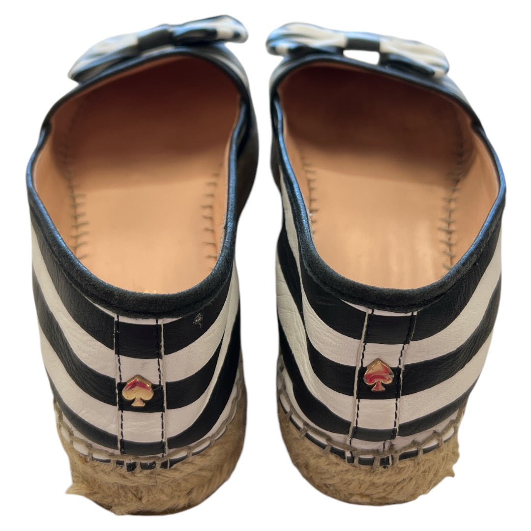 Shoes Designer By Kate Spade In Striped Pattern, Size: 9.5