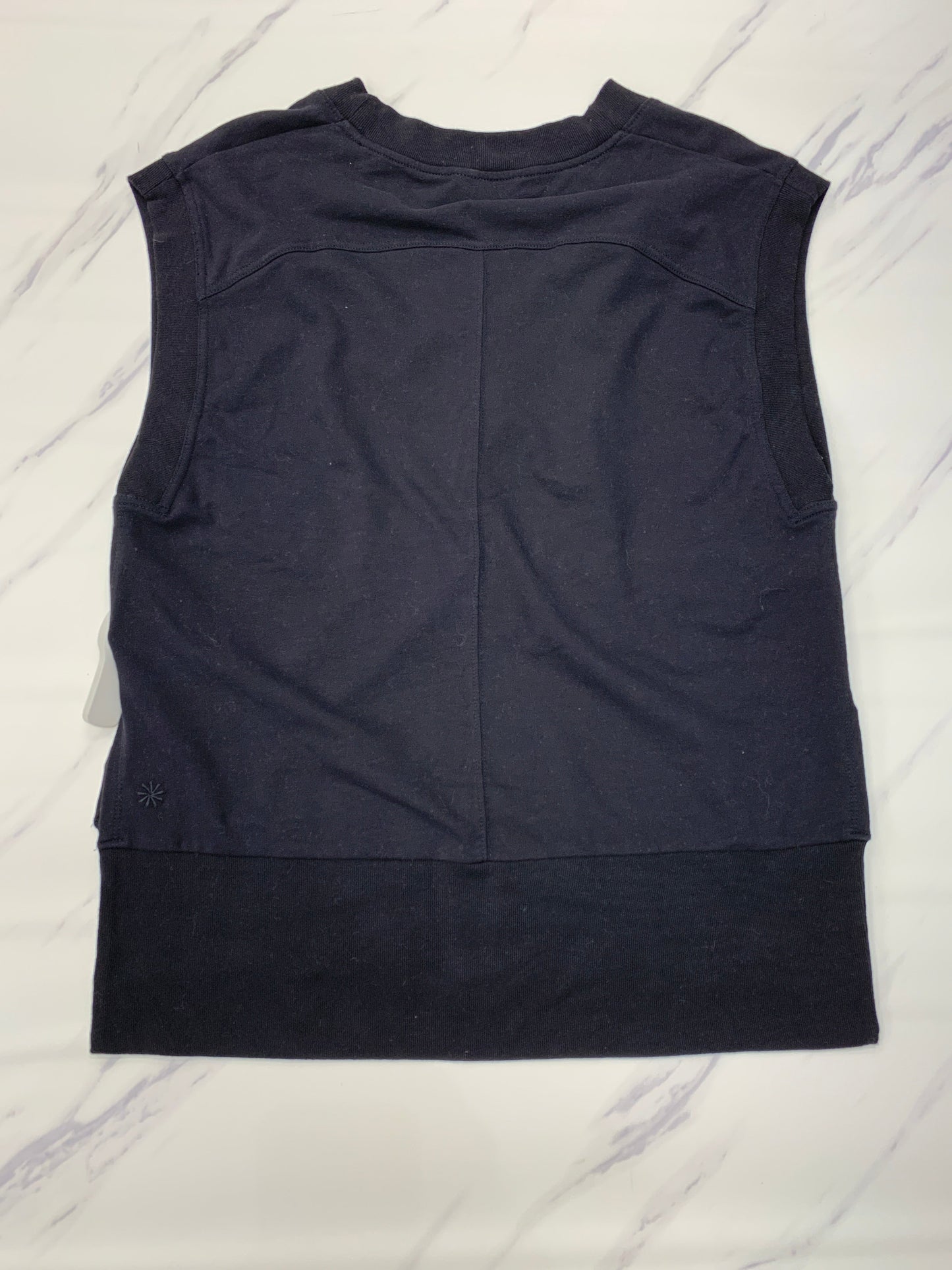 Athletic Top Short Sleeve By Athleta In Black, Size: M