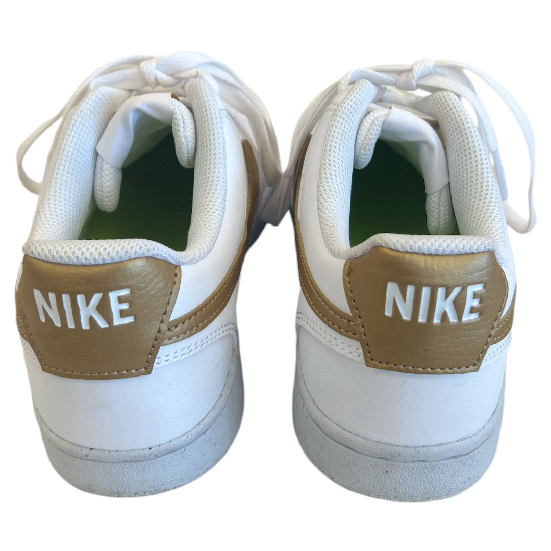 Shoes Sneakers By Nike In White, Size: 8