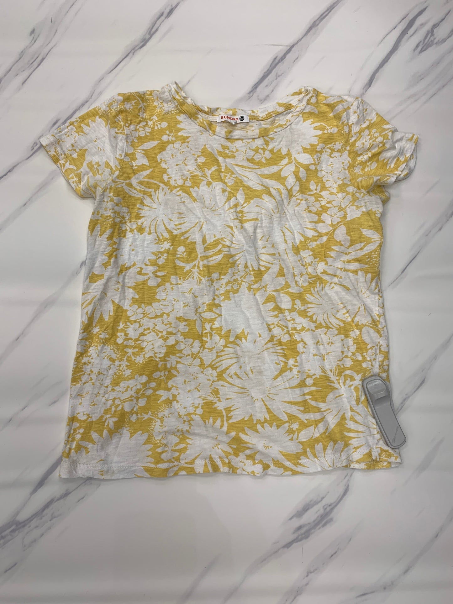 Top Short Sleeve By Sundry In Yellow, Size: S