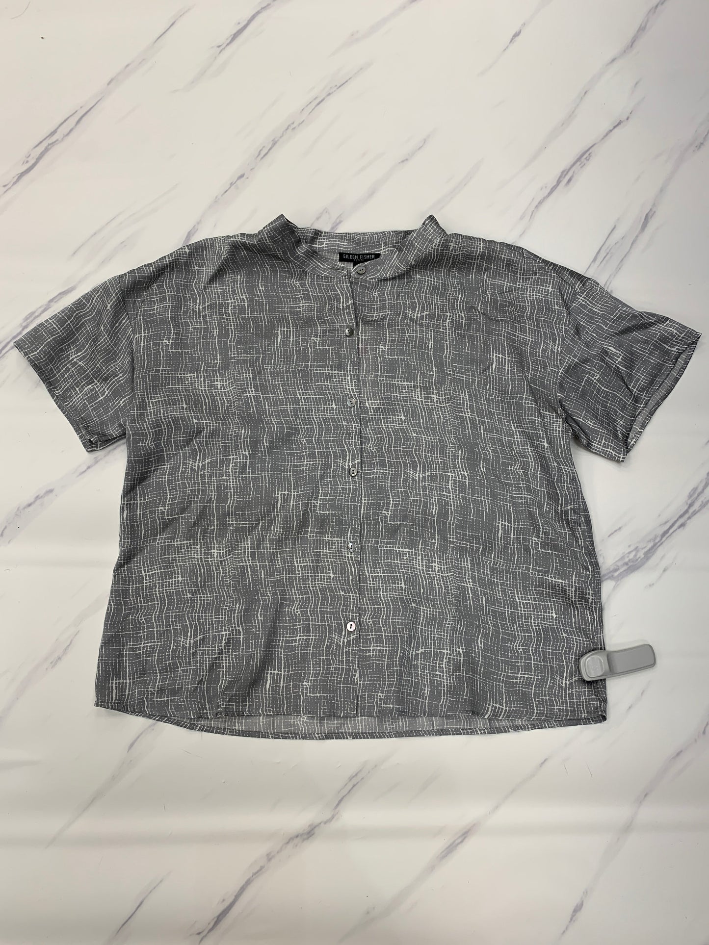 Top Short Sleeve Designer By Eileen Fisher In Grey, Size: Mp