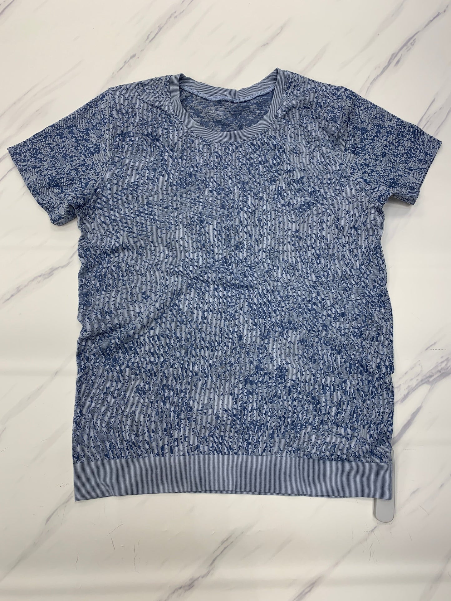 Athletic Top Short Sleeve By Lululemon In Blue, Size: 6