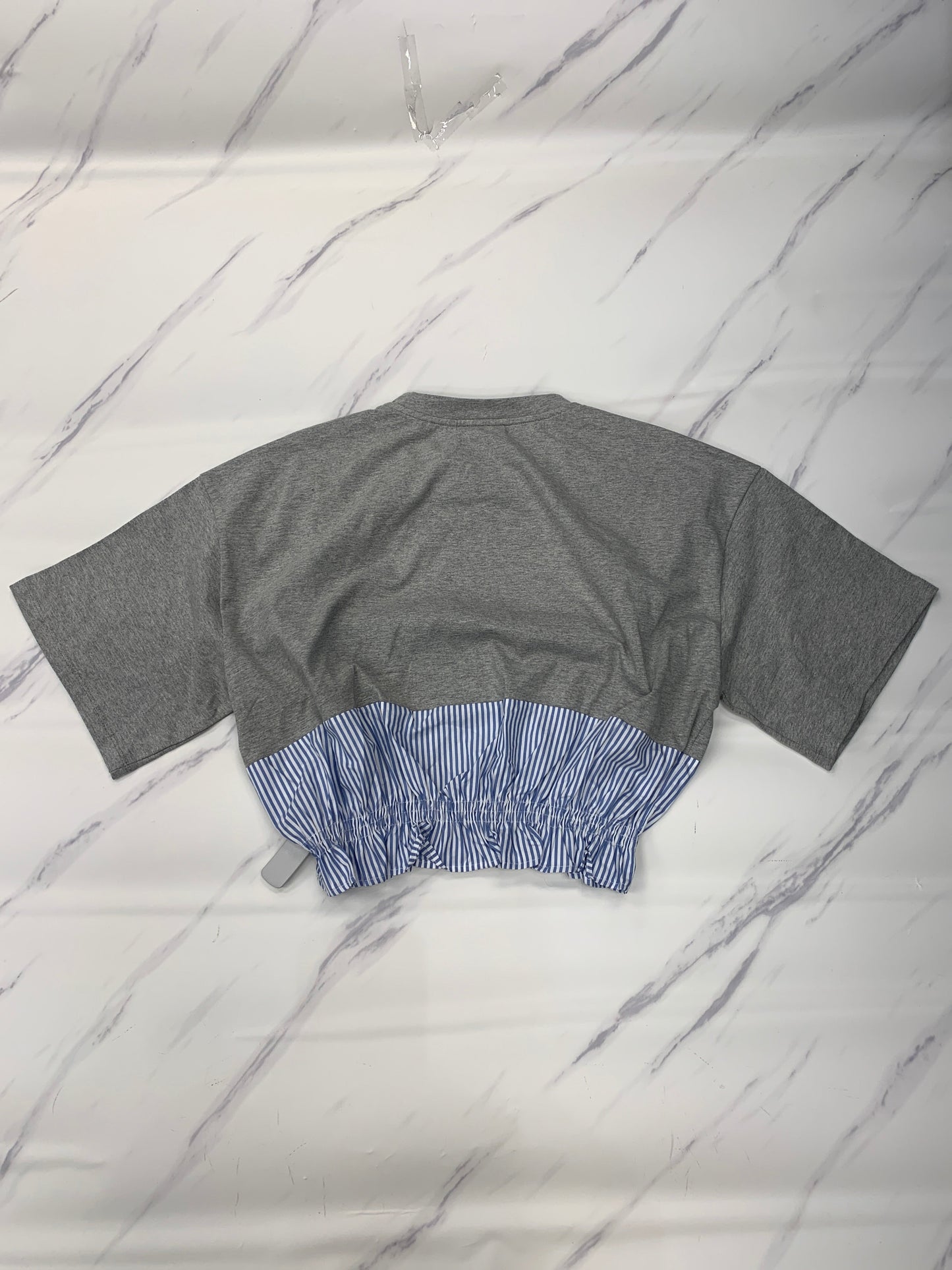 Top Short Sleeve By Maeve In Grey, Size: M