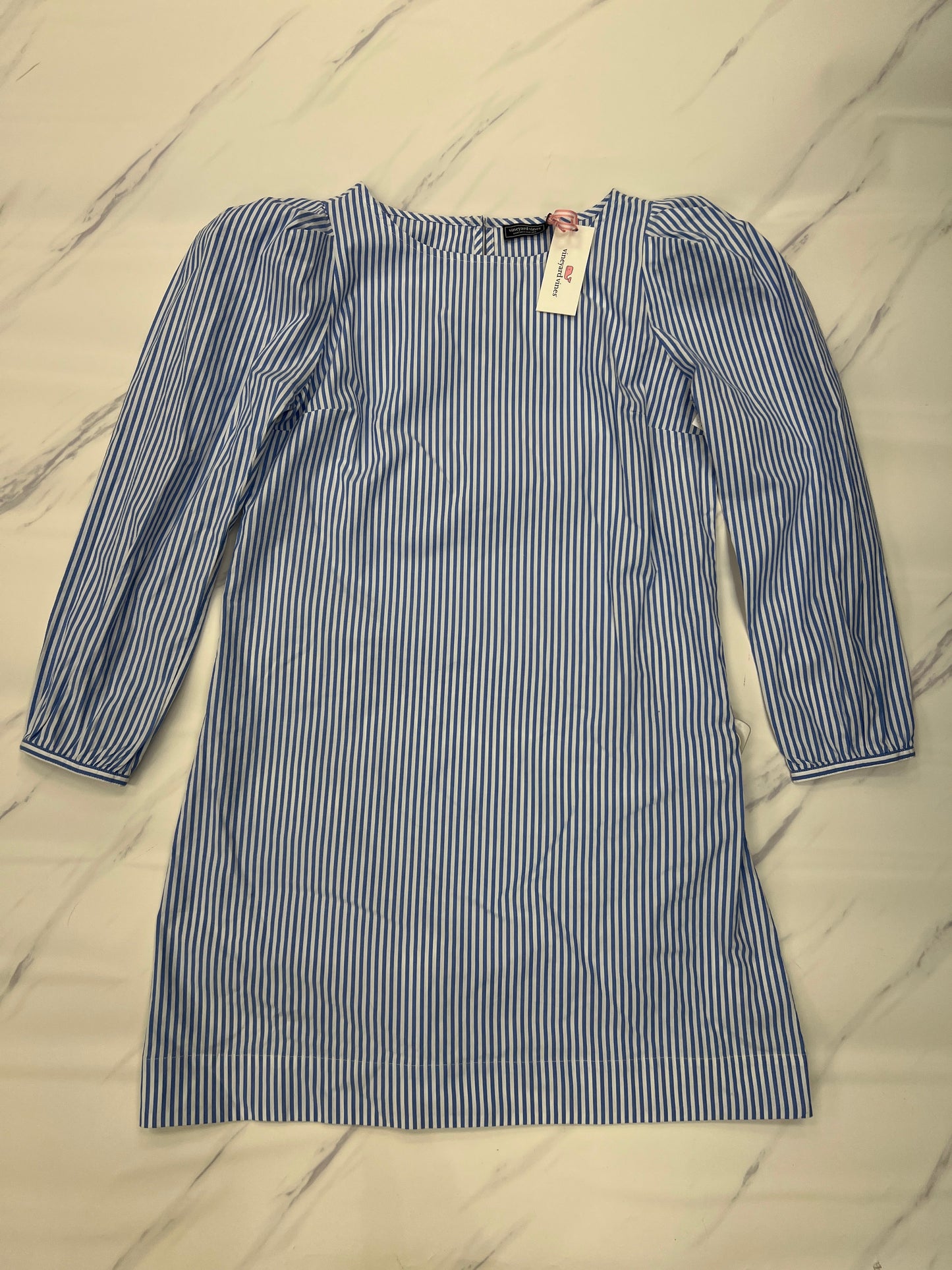 Dress Casual Short By Vineyard Vines In Striped Pattern, Size: S