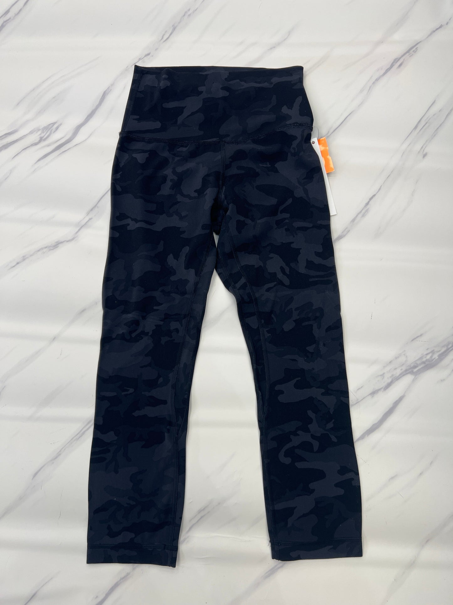 Athletic Leggings Capri By Lululemon In Camouflage Print, Size: 4