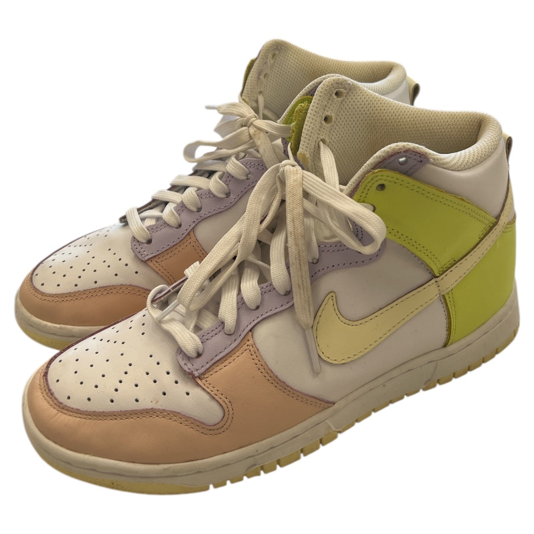 Shoes Sneakers By Nike In Multi-colored, Size: 7.5