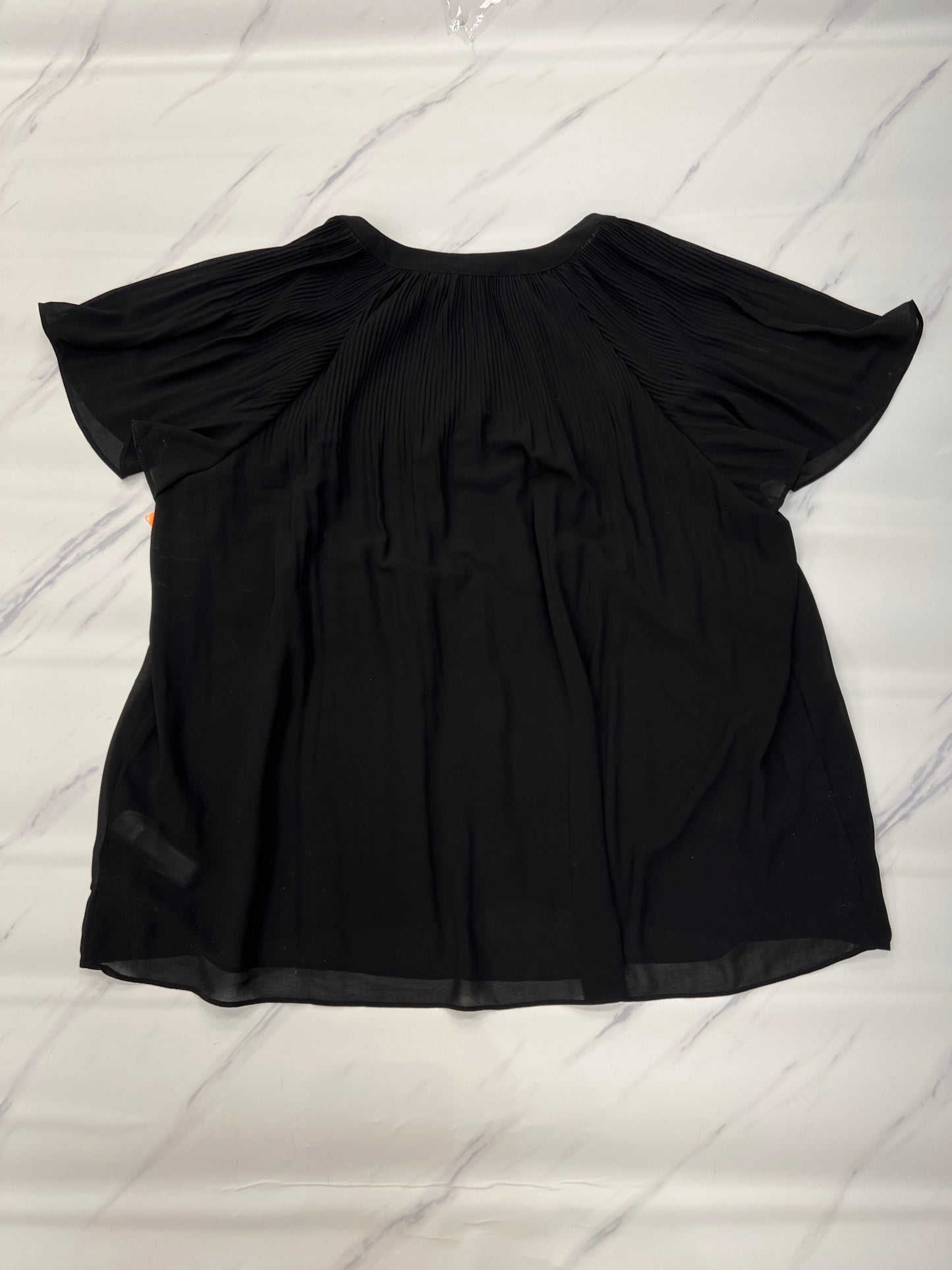 Top Short Sleeve By T Tahari In Black, Size: 3x