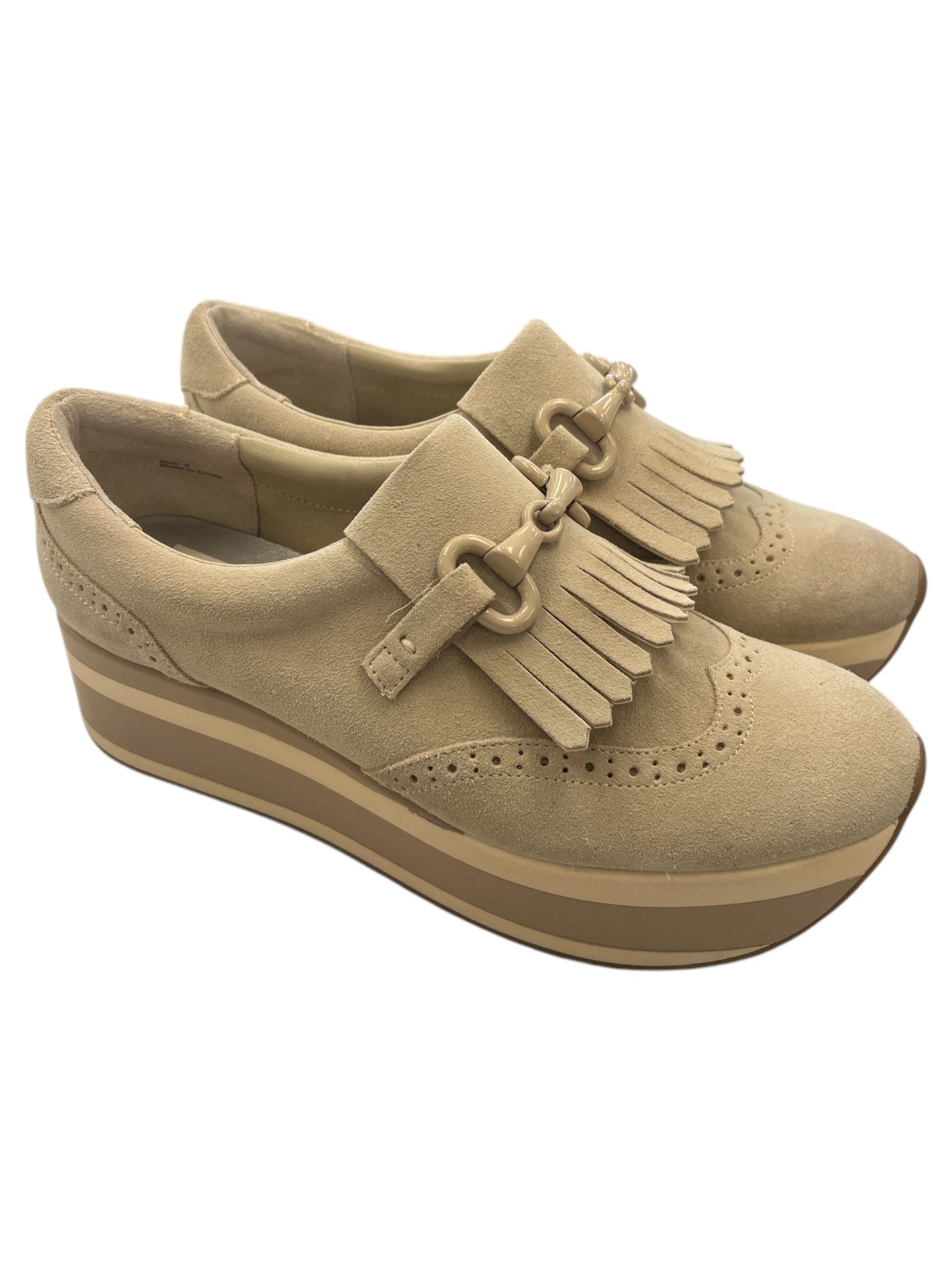 Shoes Sneakers By Dolce Vita In Beige, Size: 9