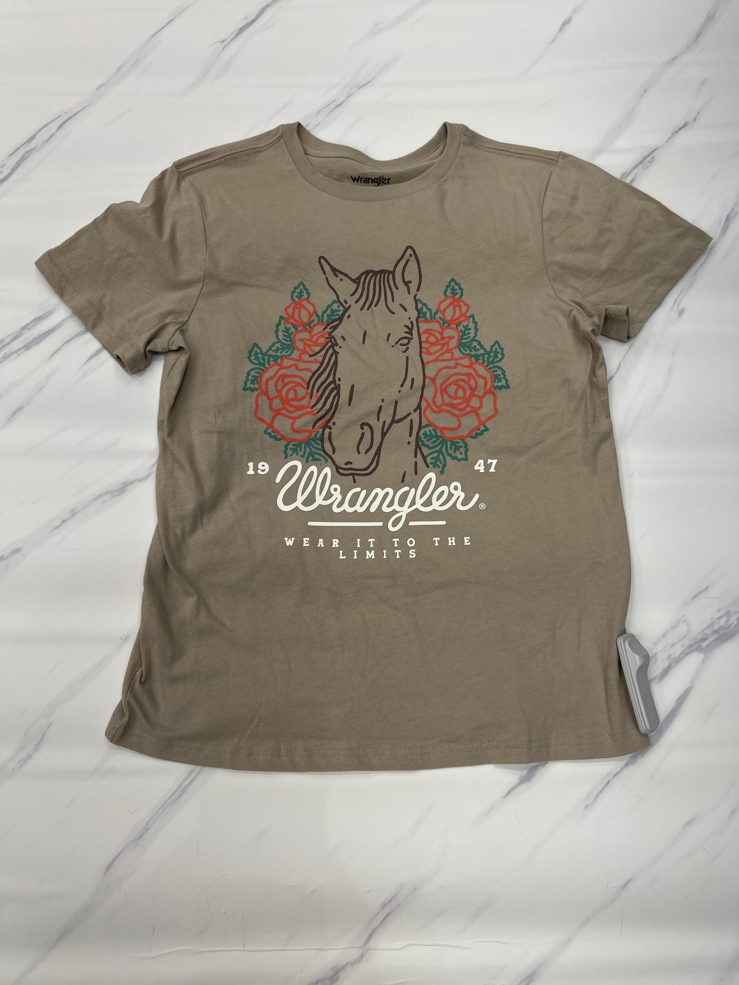 Top Short Sleeve By Wrangler In Tan, Size: S