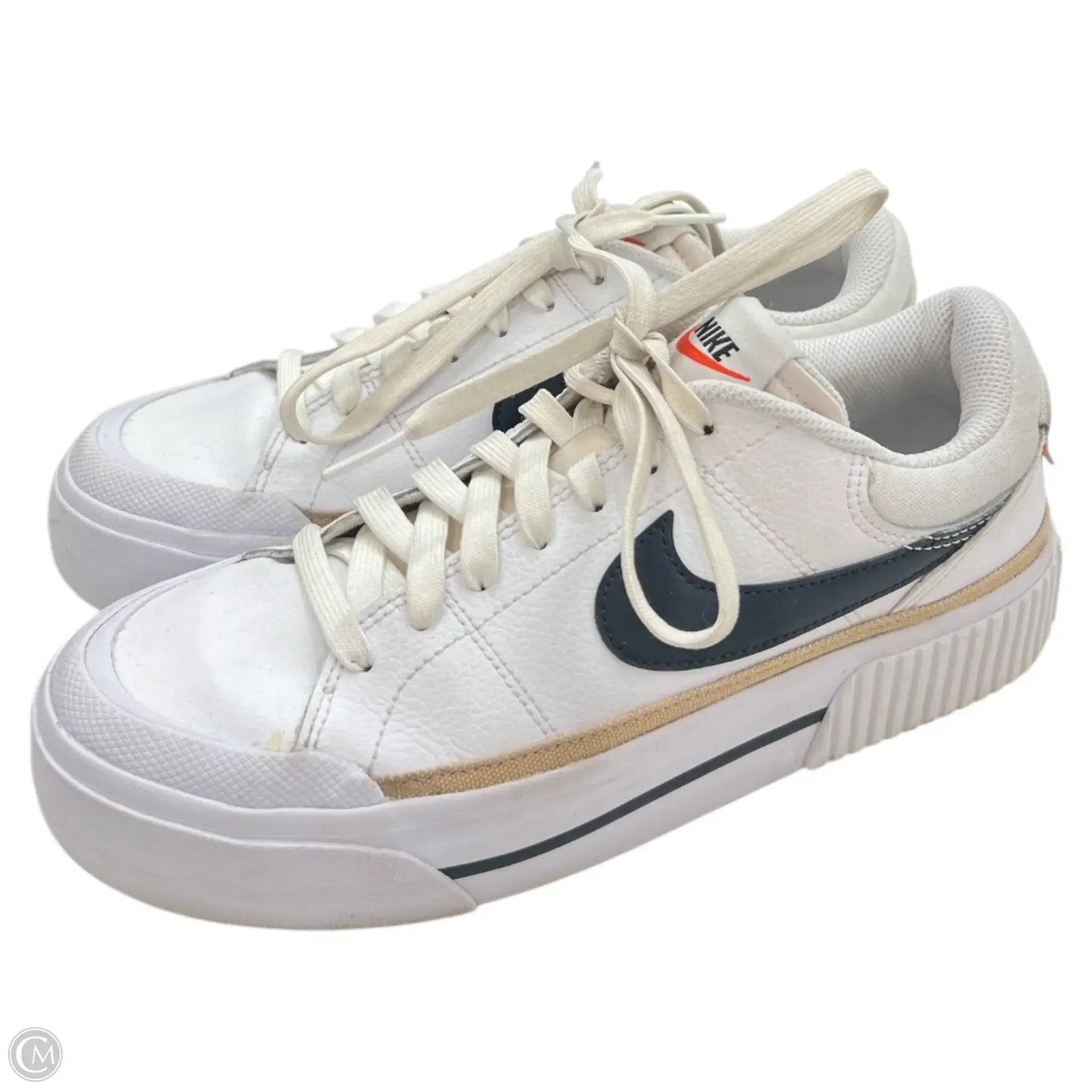 Shoes Sneakers By Nike In White, Size: 8