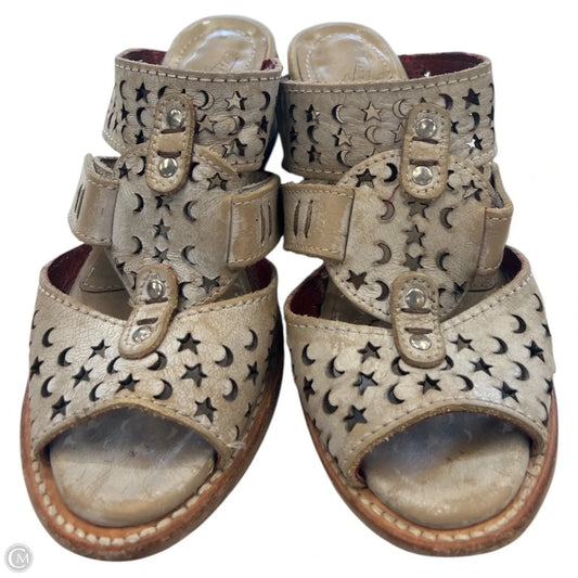 Sandals Heels Block By Freebird In Beige, Size: 7
