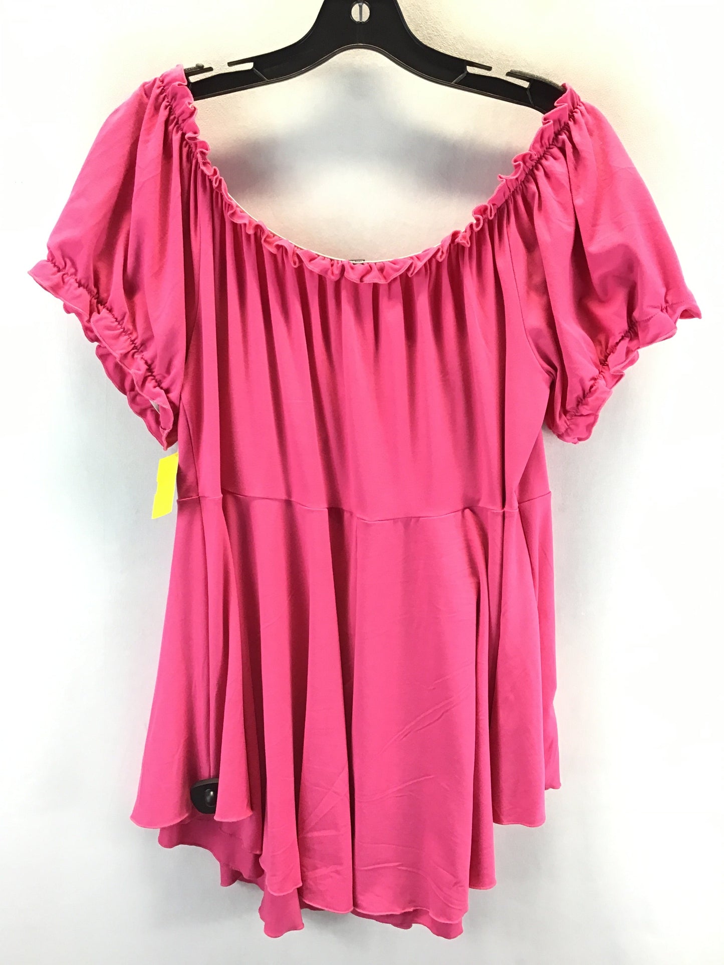 Top Short Sleeve By Shein In Pink, Size: 3x