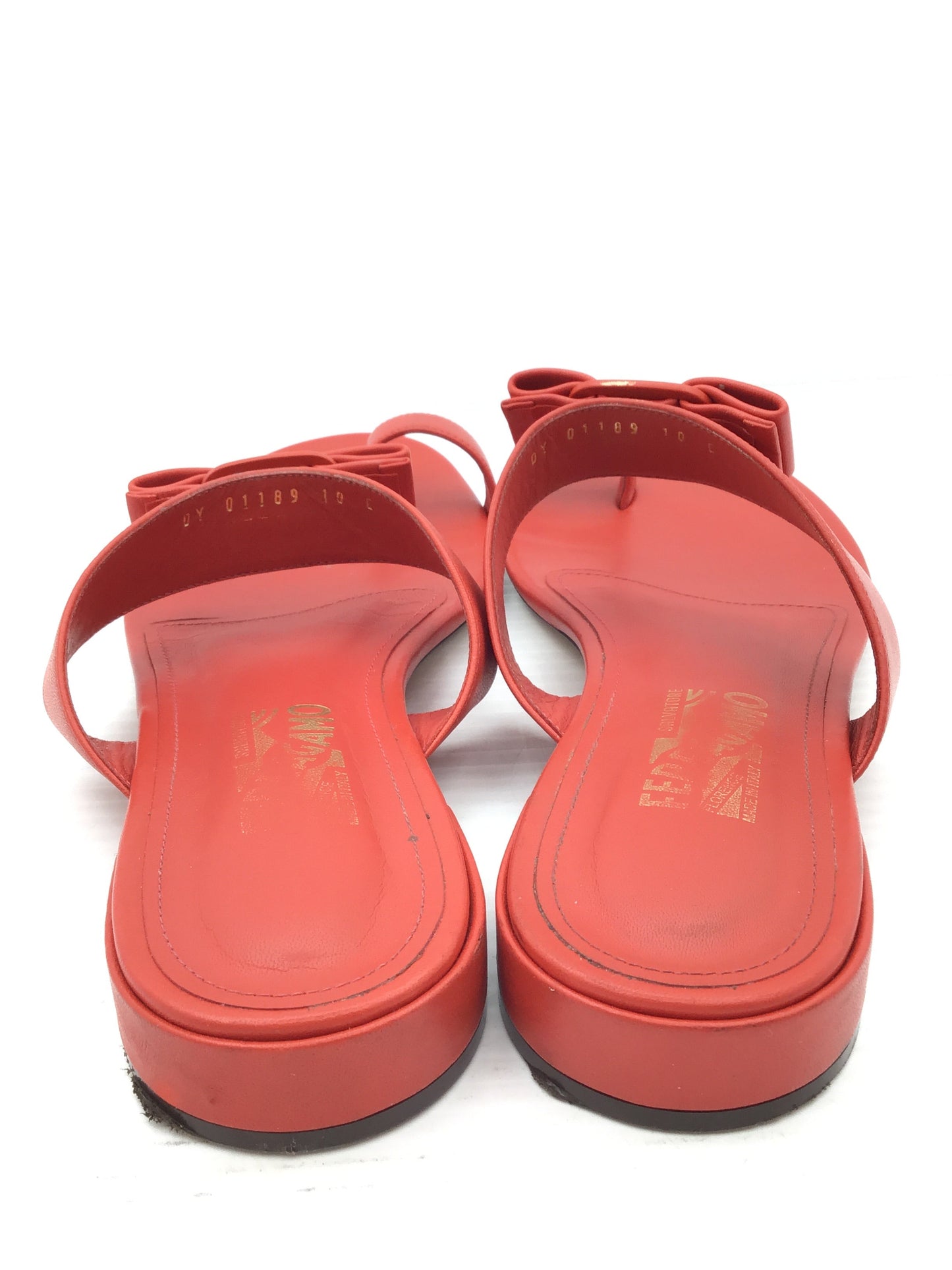 Sandals Luxury Designer By Ferragamo  Size: 10