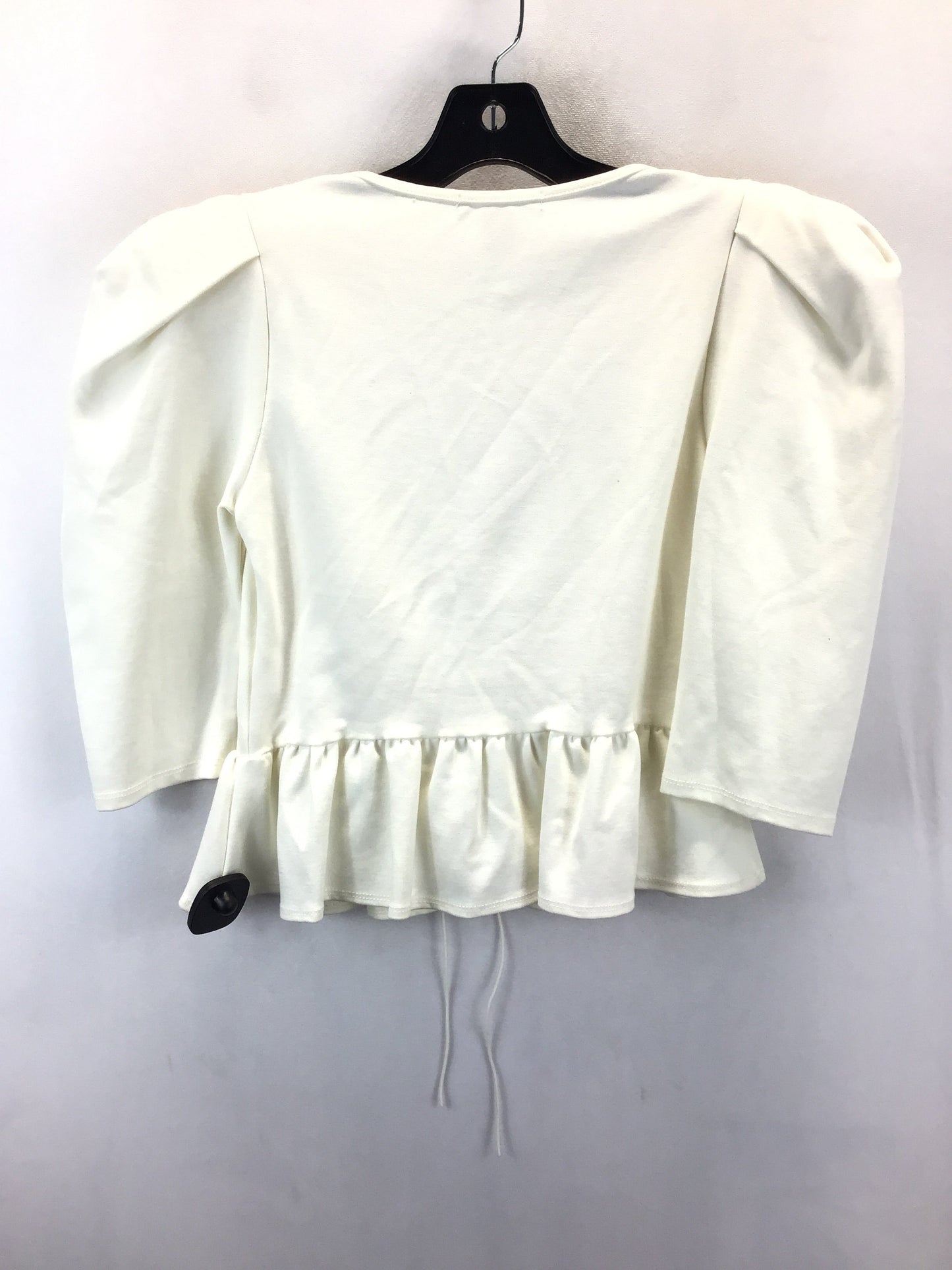 Top Long Sleeve By Forever 21 In Cream, Size: M