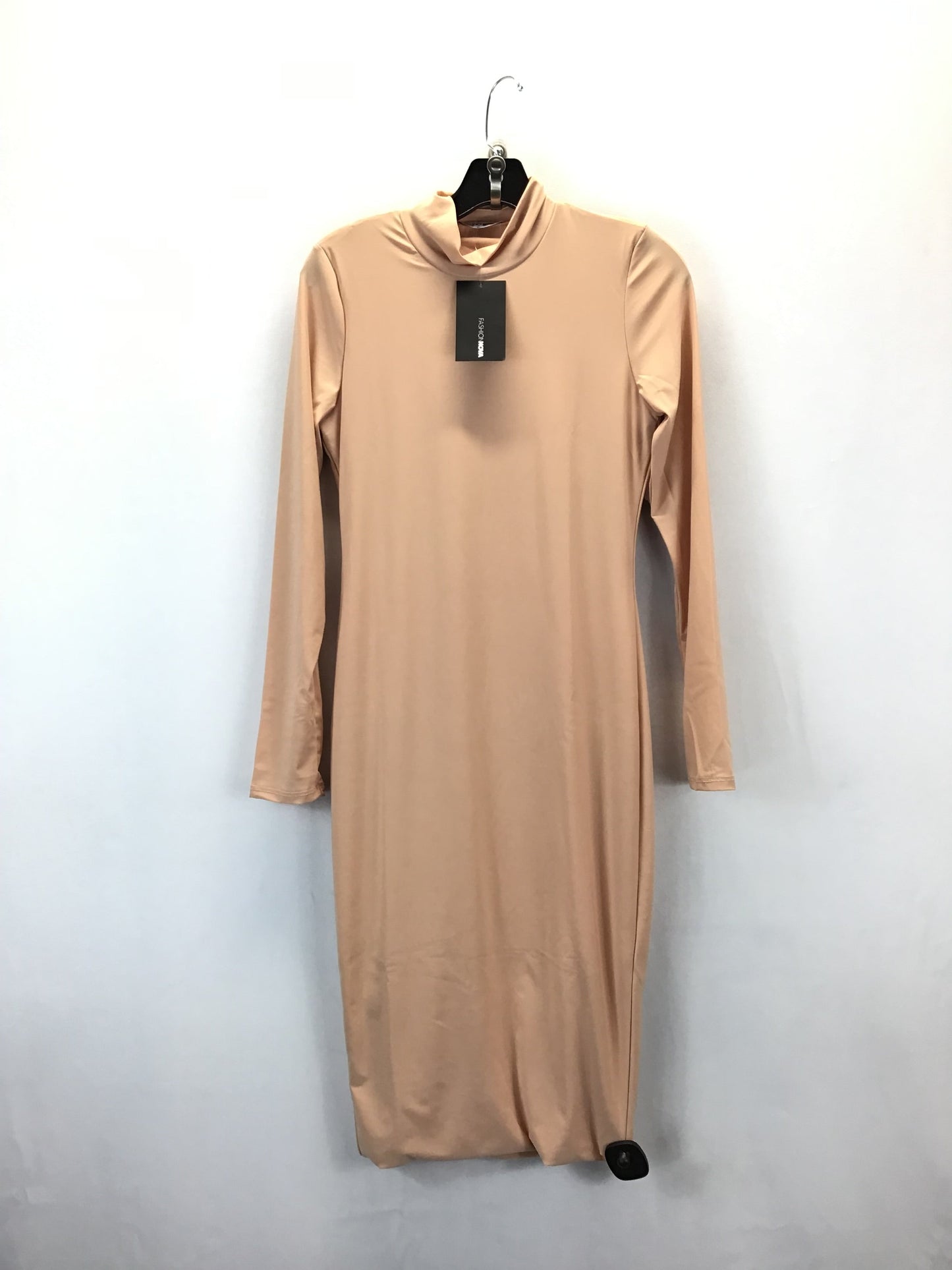 Dress Casual Short By Fashion Nova In Tan, Size: L