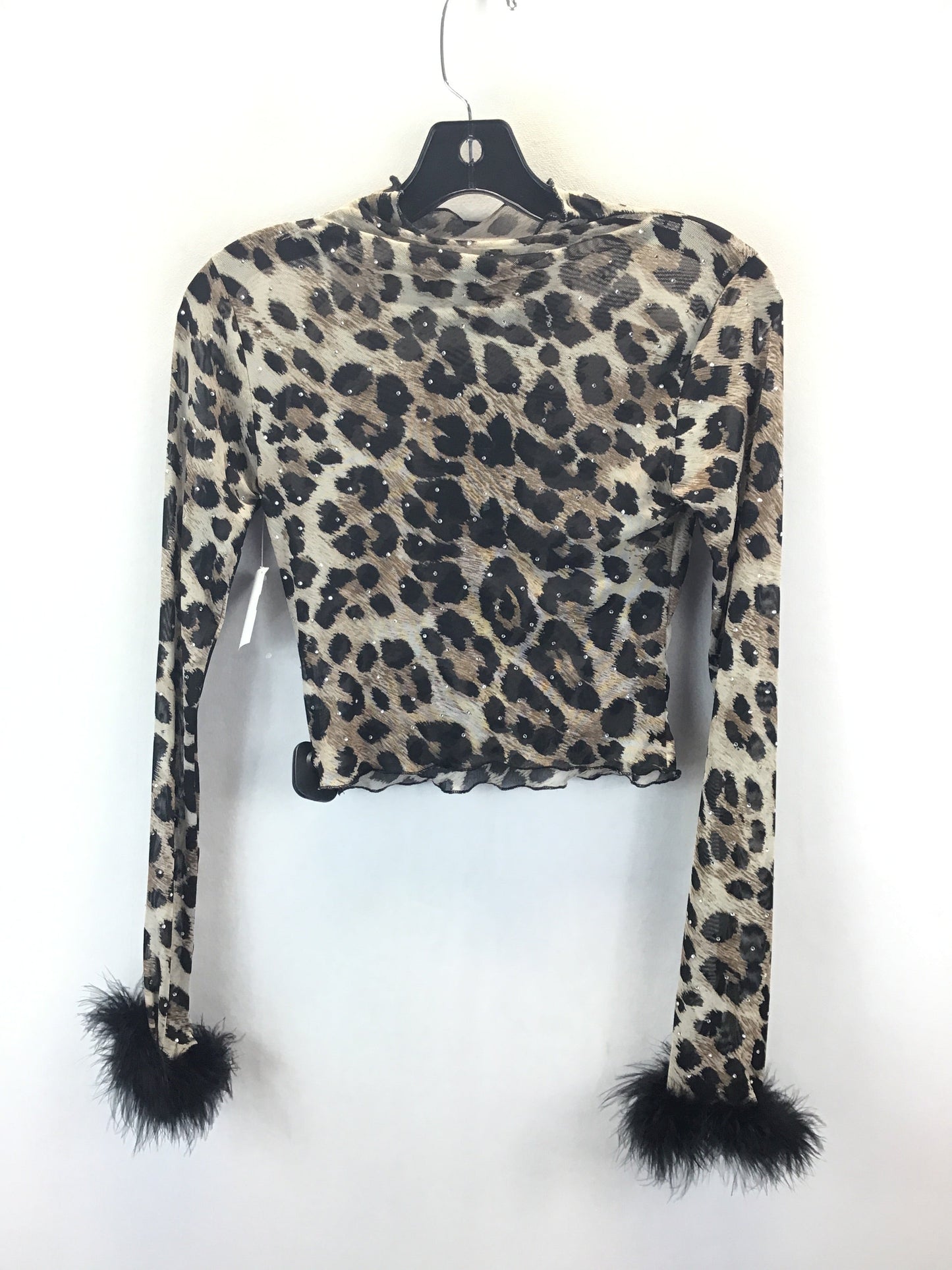 Top Long Sleeve By Fashion Nova In Leopard Print, Size: S