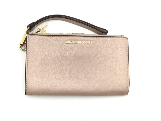 Wristlet Designer By Michael By Michael Kors, Size: Medium