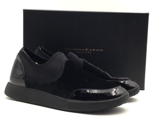 Shoes Designer By Donna Karan In Black, Size: 9