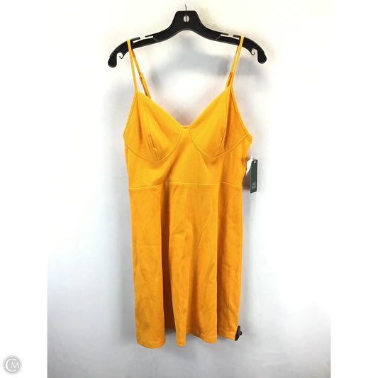 Dress Casual Short By Wild Fable In Yellow, Size: L