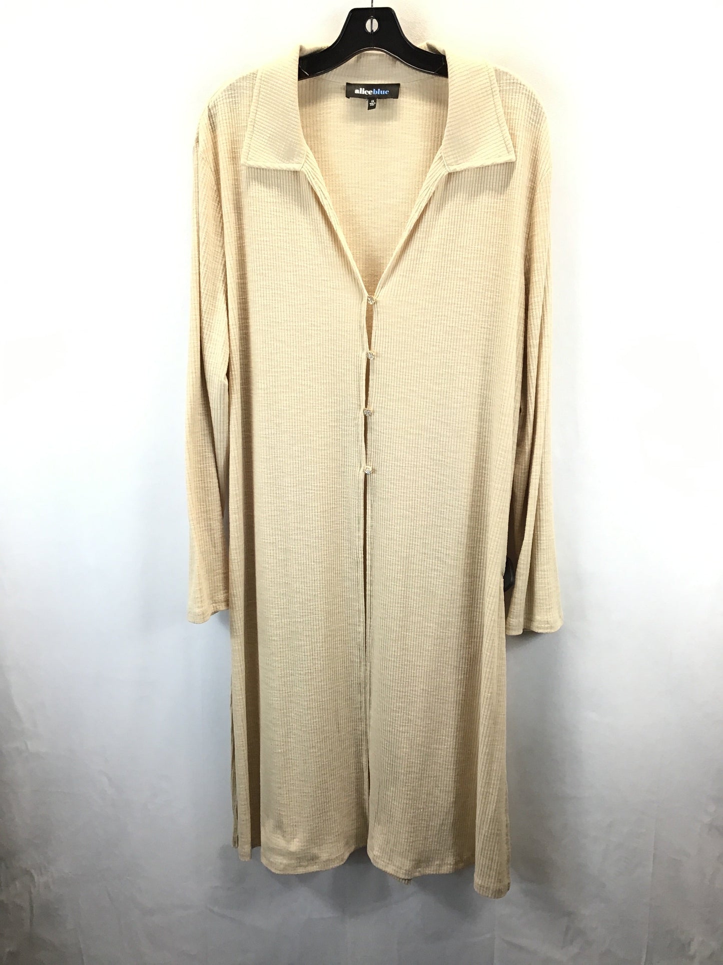 Sweater Cardigan By Clothes Mentor In Beige, Size: 1x