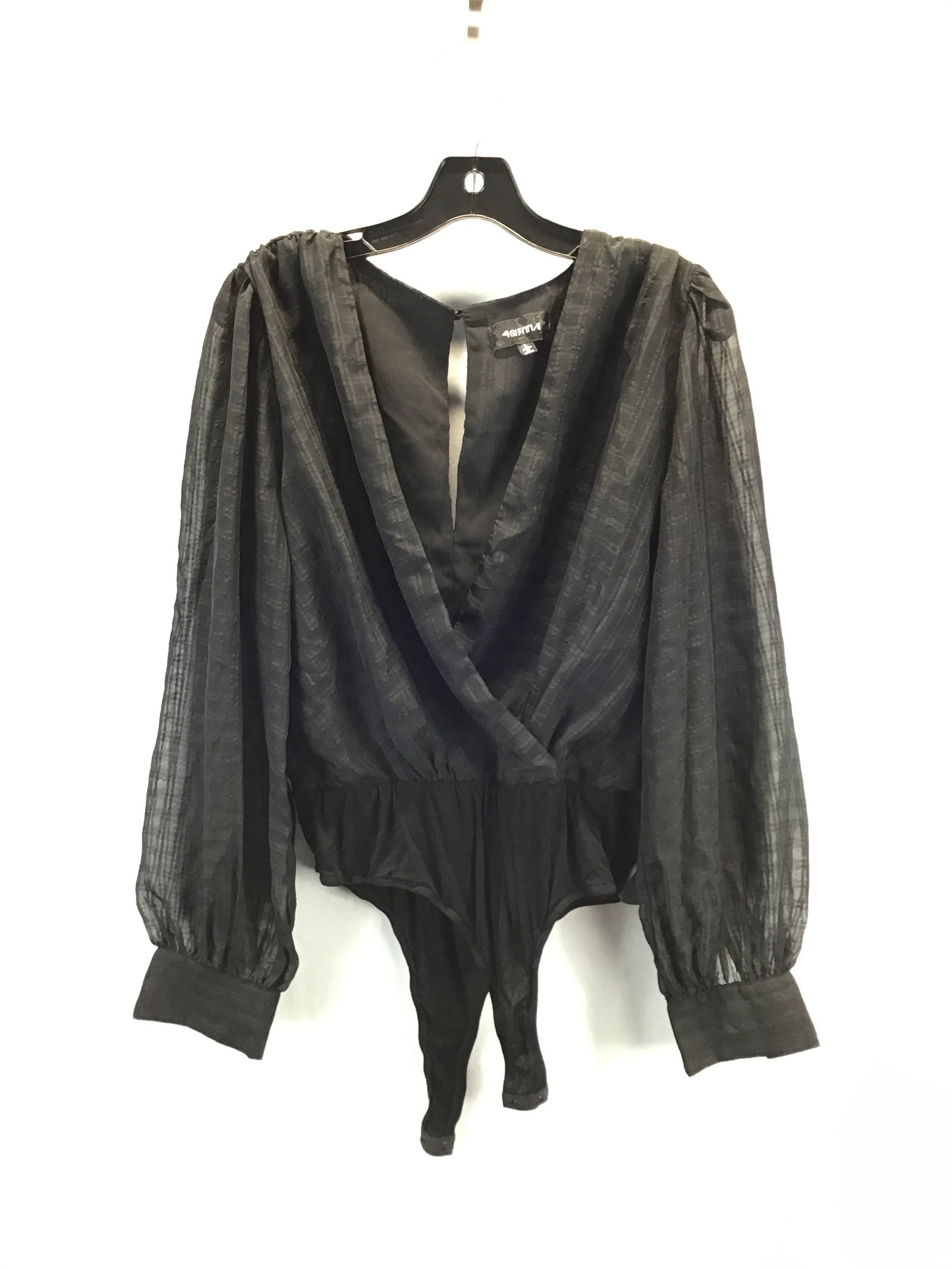 Top Long Sleeve By Clothes Mentor In Black, Size: L