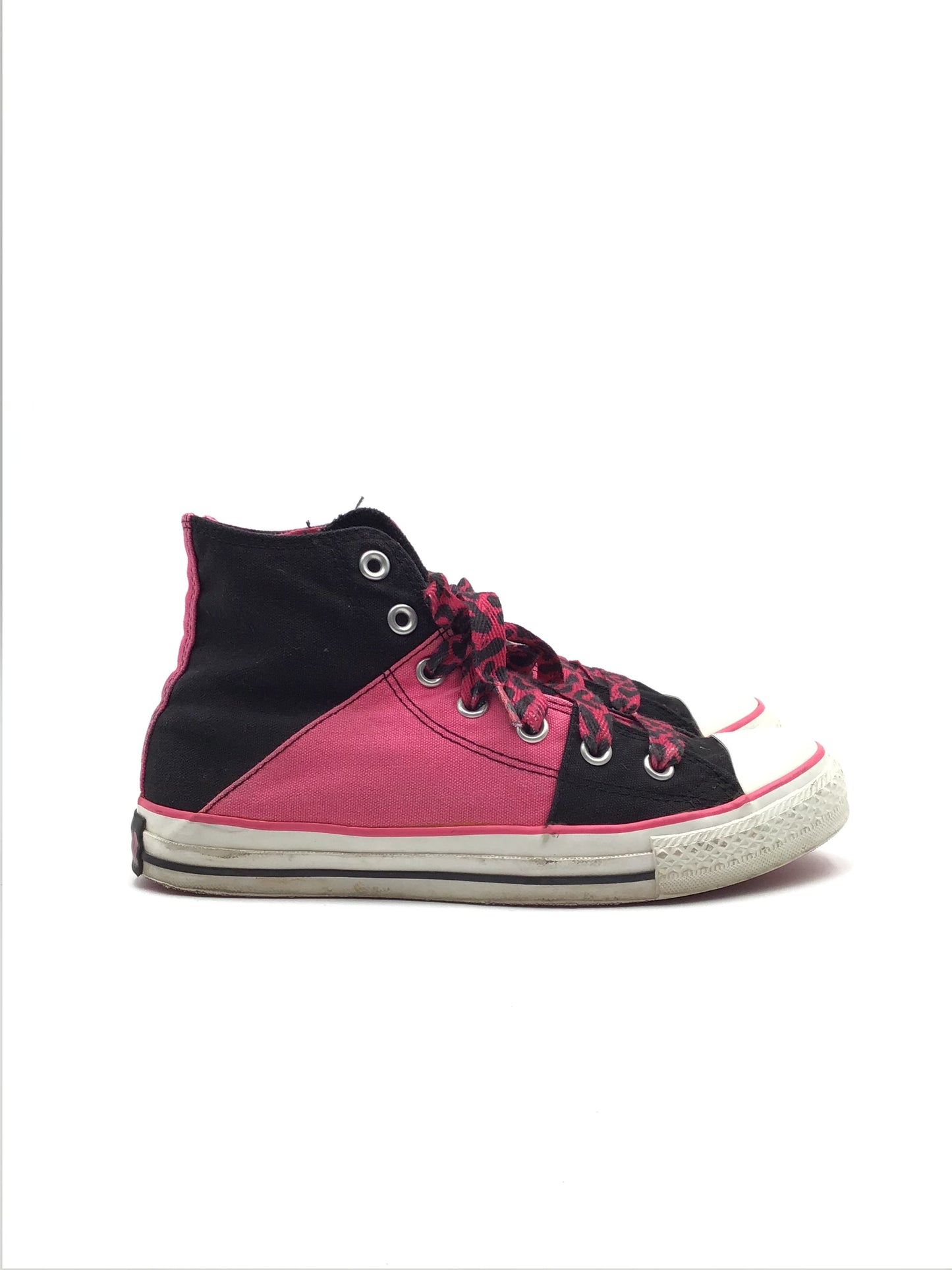 Shoes Sneakers By Converse In Black & Pink, Size: Petite L