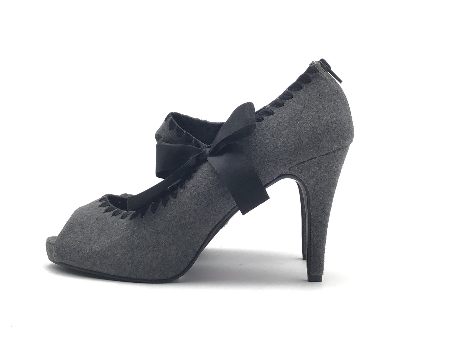 Shoes Heels Stiletto By Velvet Heart In Black & Grey, Size: 9