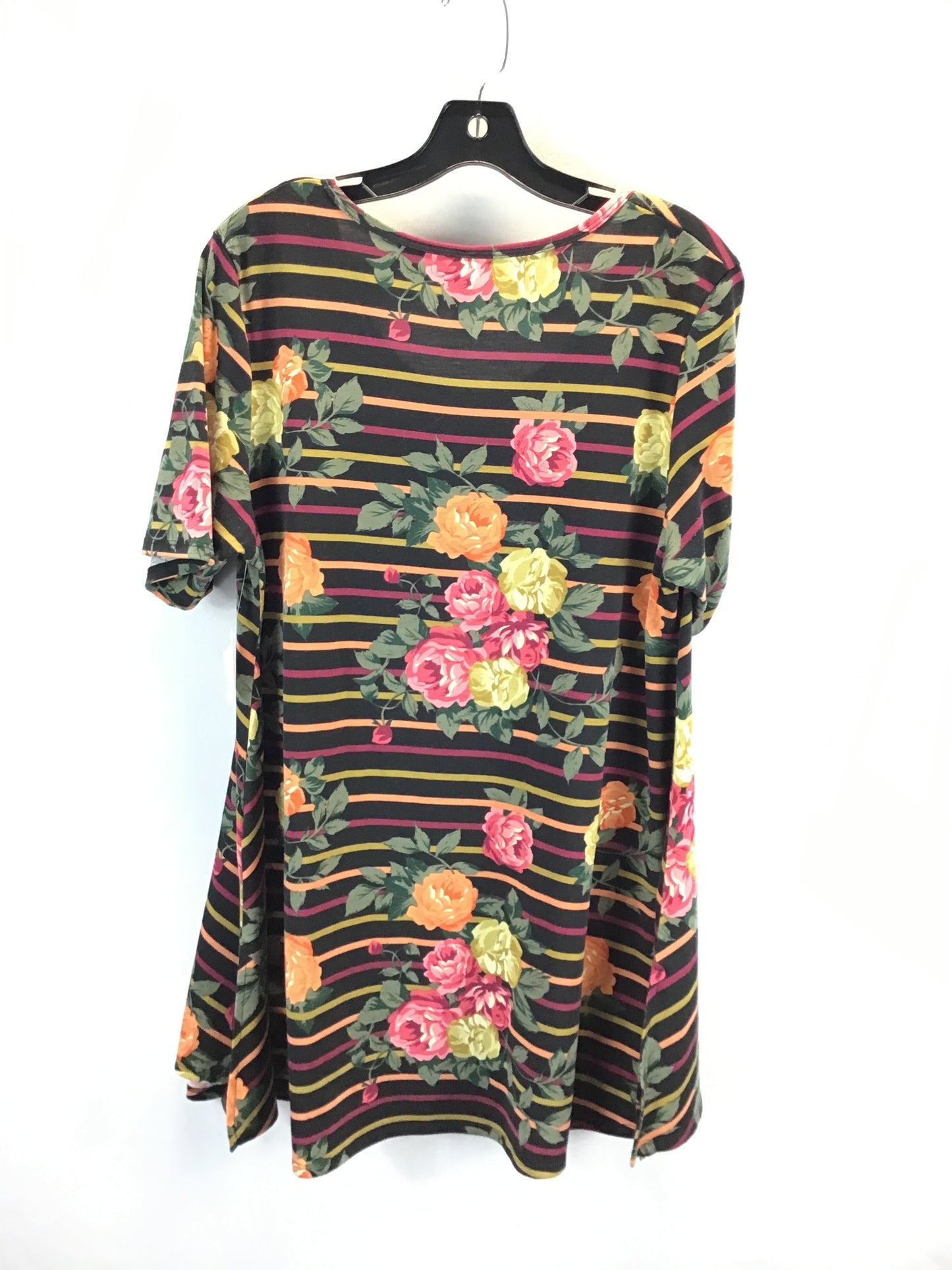 Top Short Sleeve By Lularoe In Floral Print, Size: L