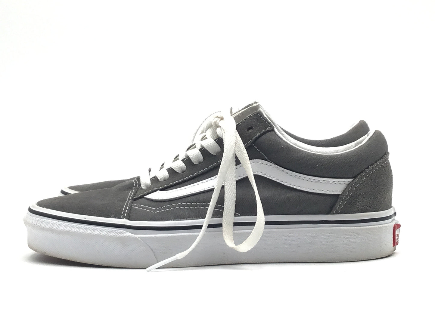 Shoes Sneakers By Vans In Grey, Size: 7