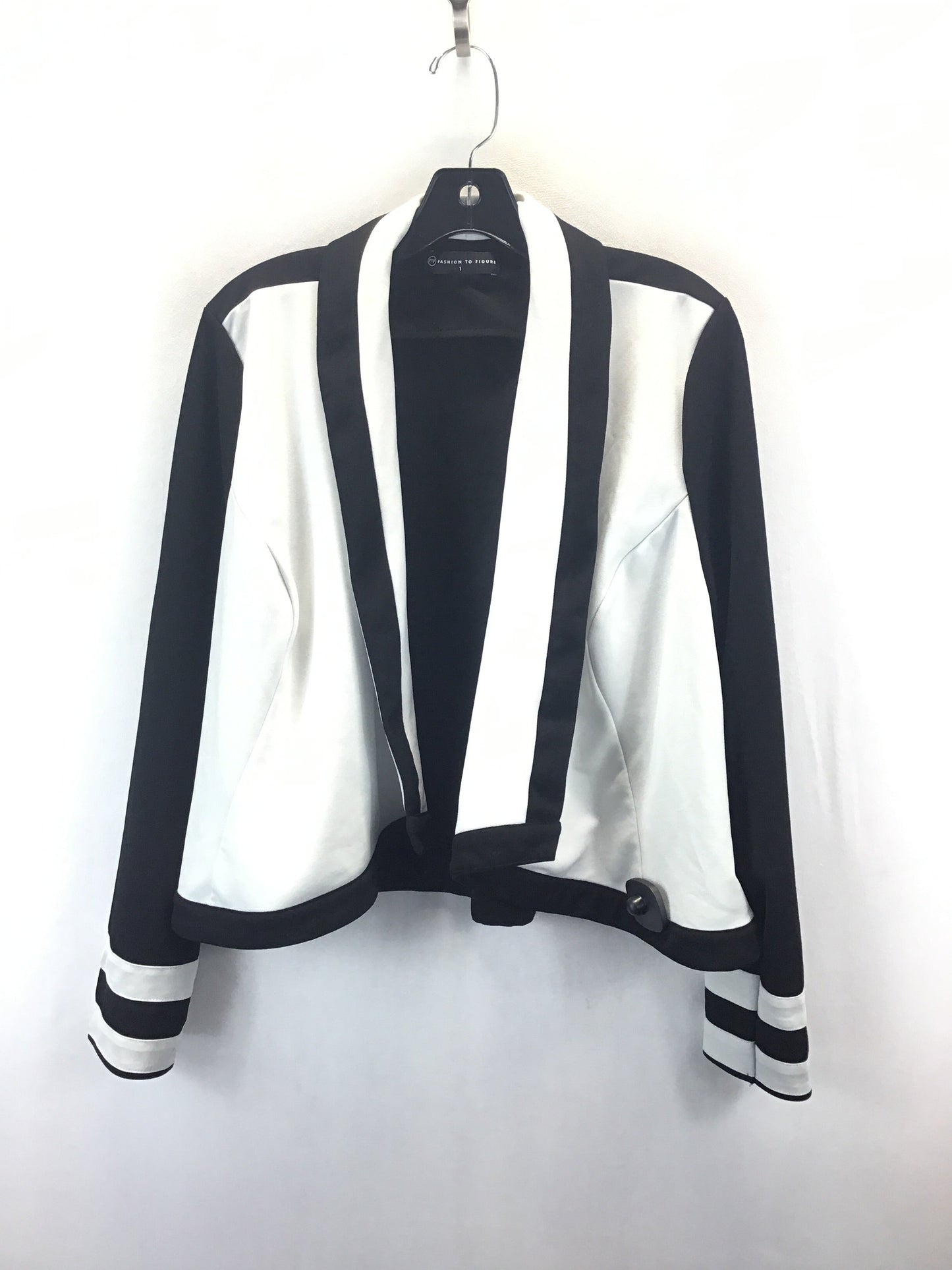 Blazer By Fashion To Figure In Black & White, Size: 1x