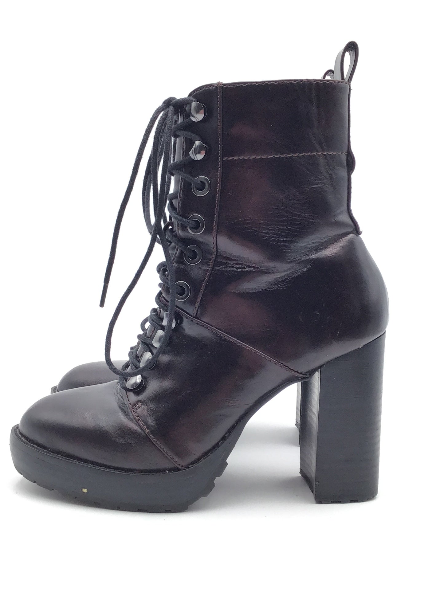 Boots Ankle Heels By Urban Outfitters, Size: 8