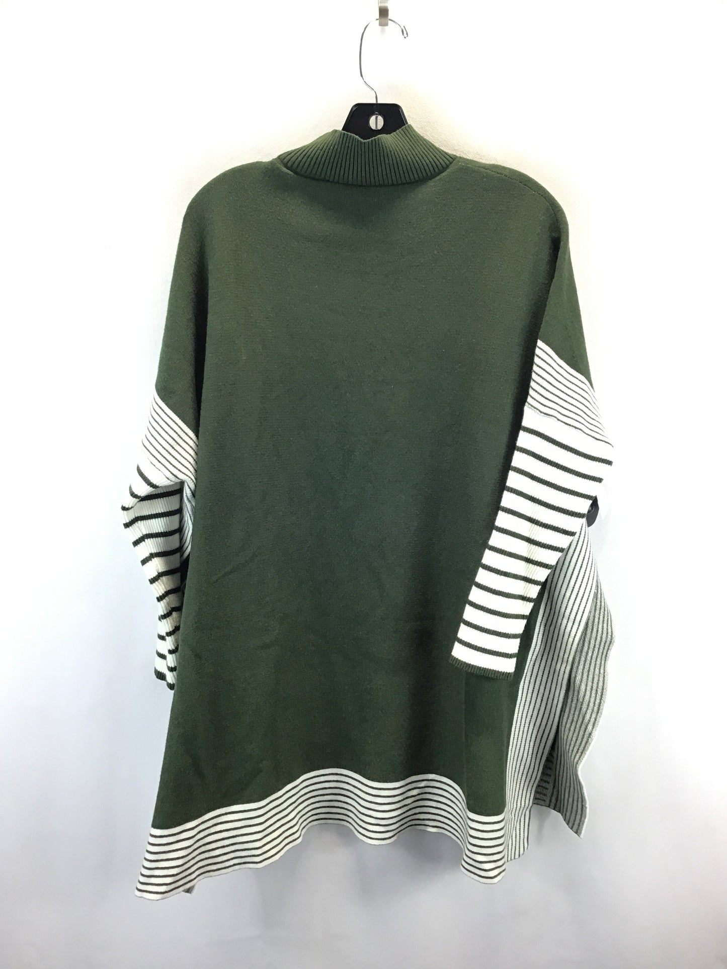 Sweater By Clothes Mentor In Green & White, Size: Osfm